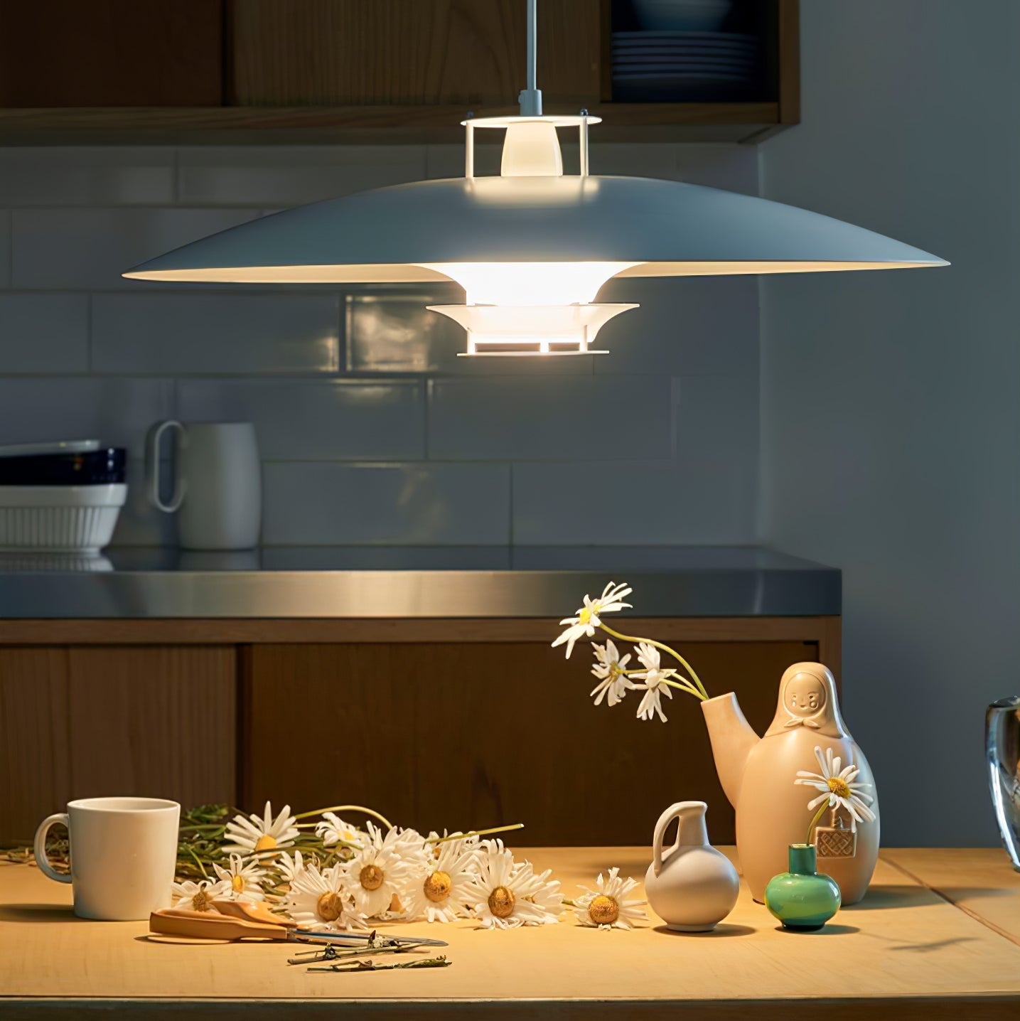 Noveny Modern Aluminum Pendant Light-Neutral Decor