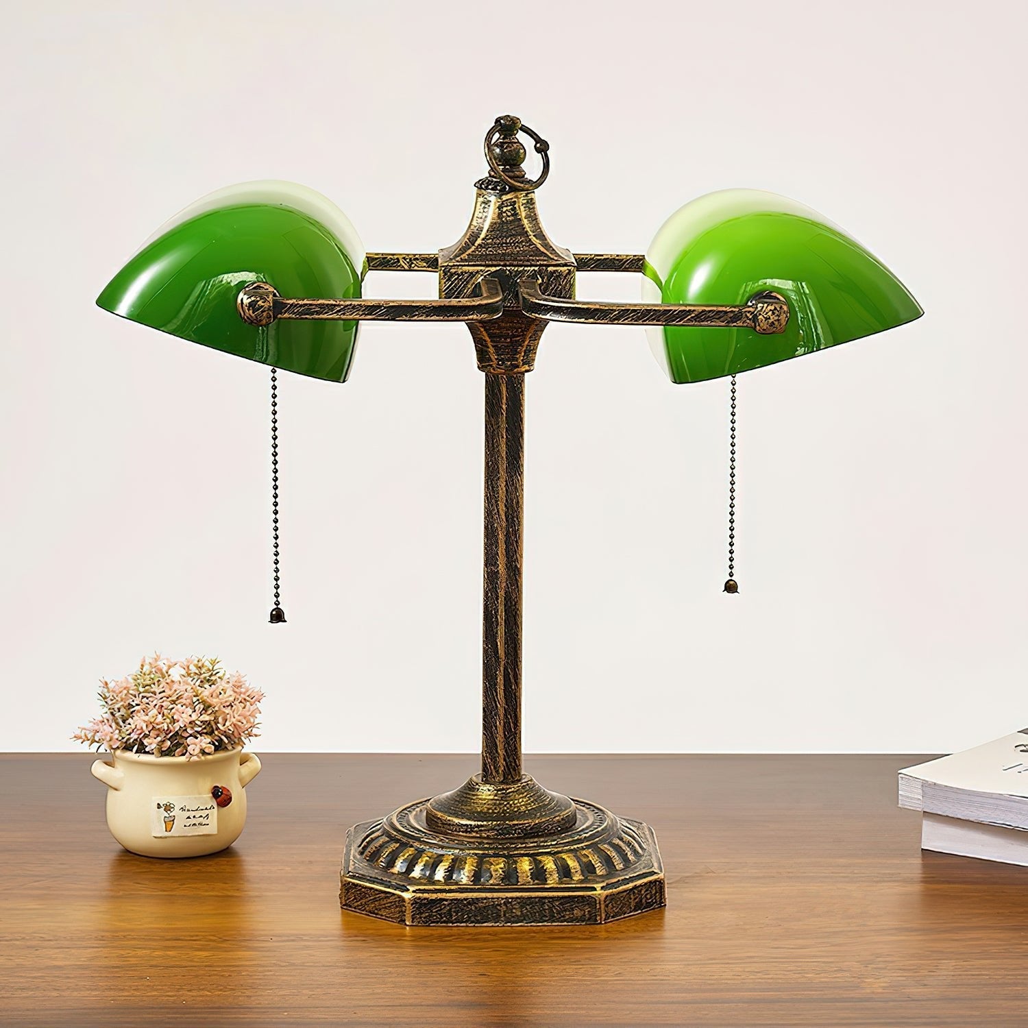 Osilel Vintage Brass Desk Lamp-Neutral Decor