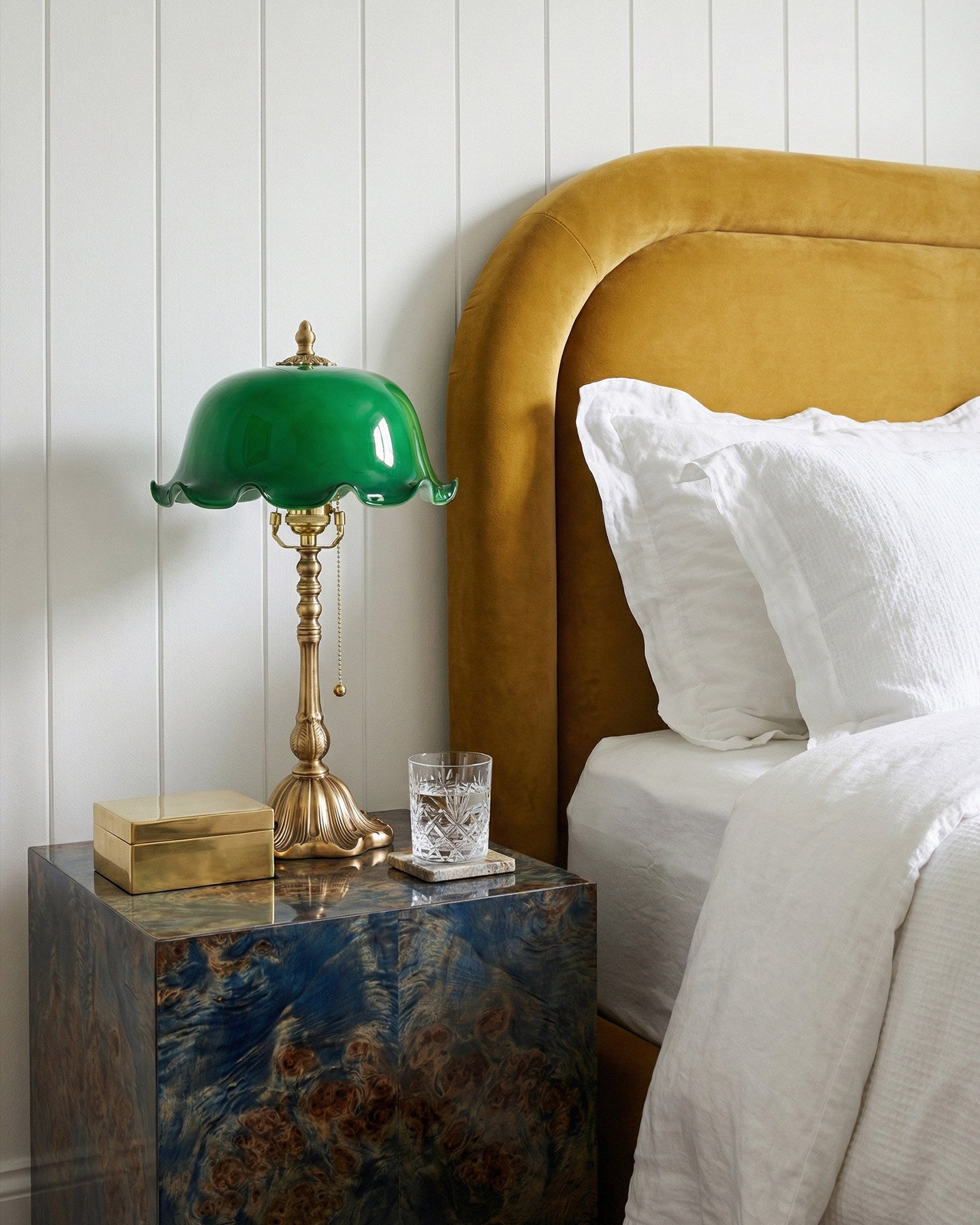 Theodora Table Light