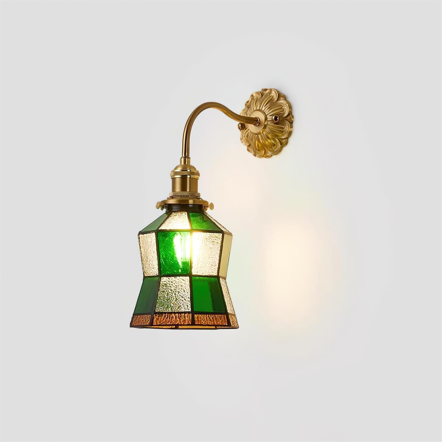 Vernia Wall Lamp