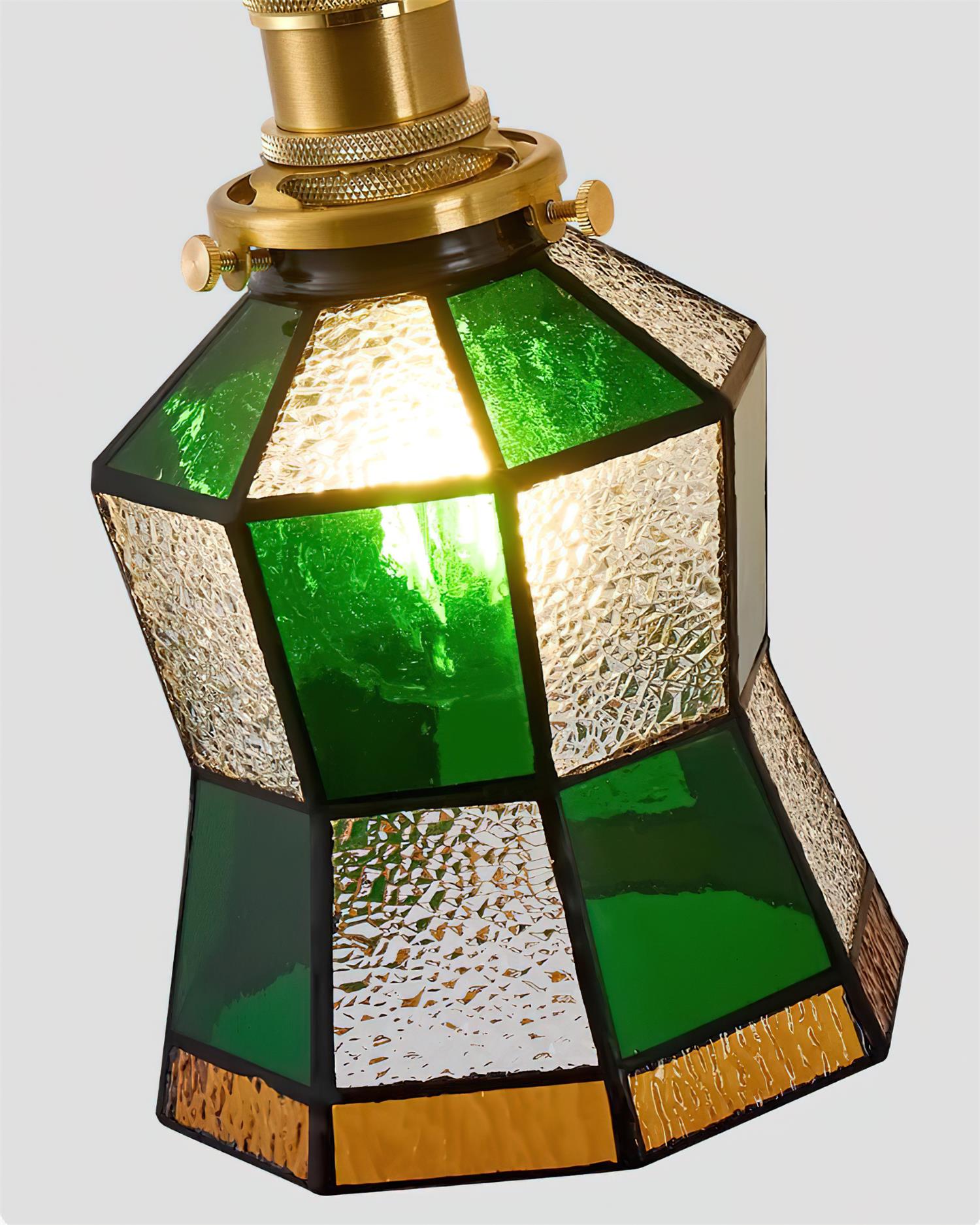 Vernia Wall Lamp
