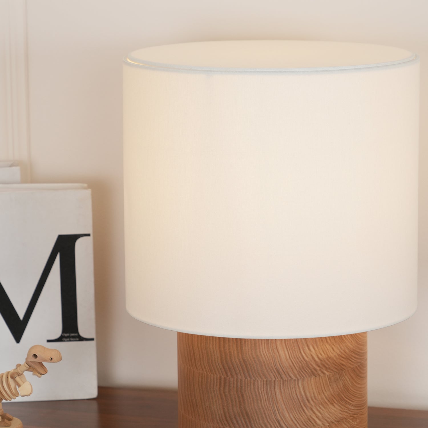 Alvira Minialist Wood Table Lamp-Neutral Decor