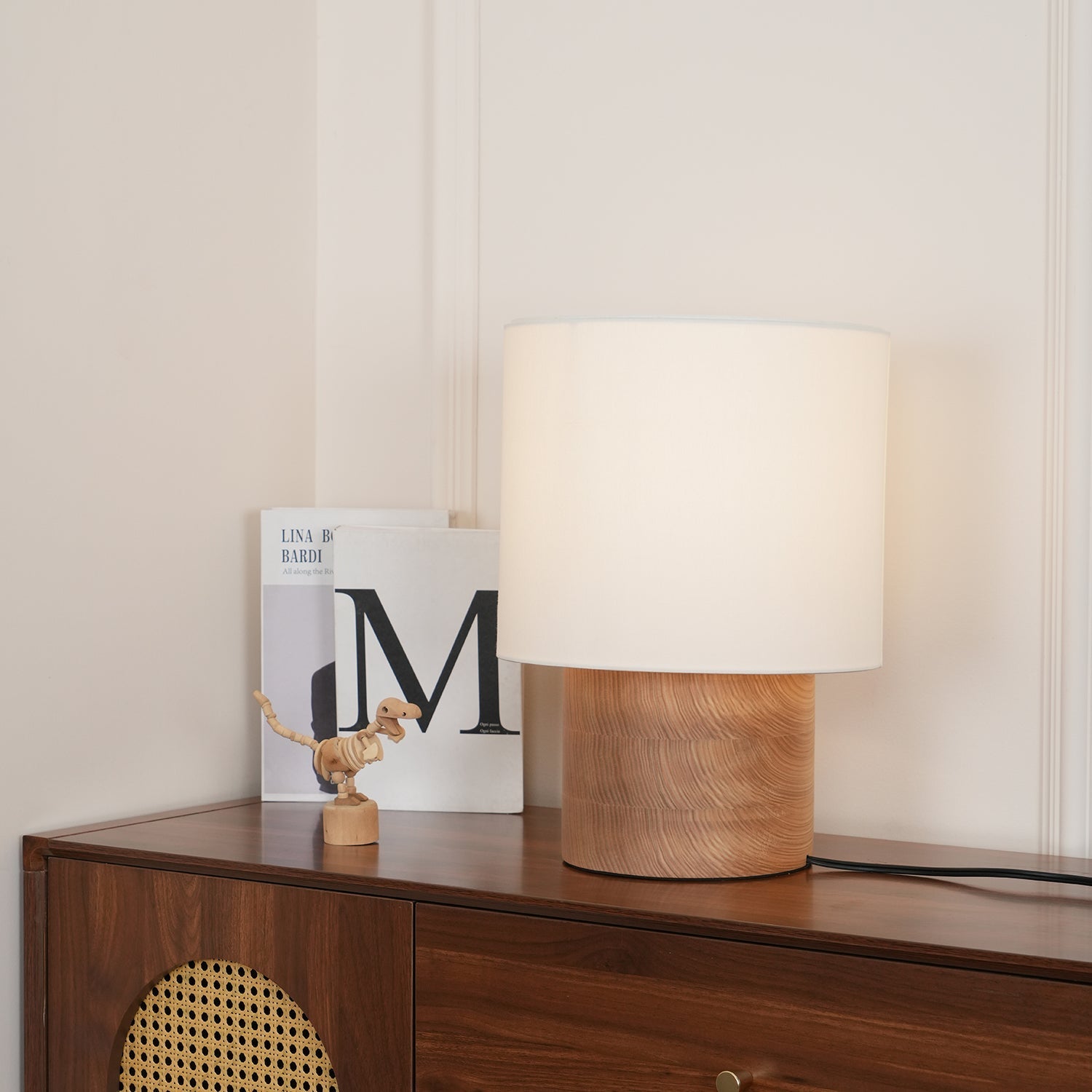 Alvira Minialist Wood Table Lamp-Neutral Decor