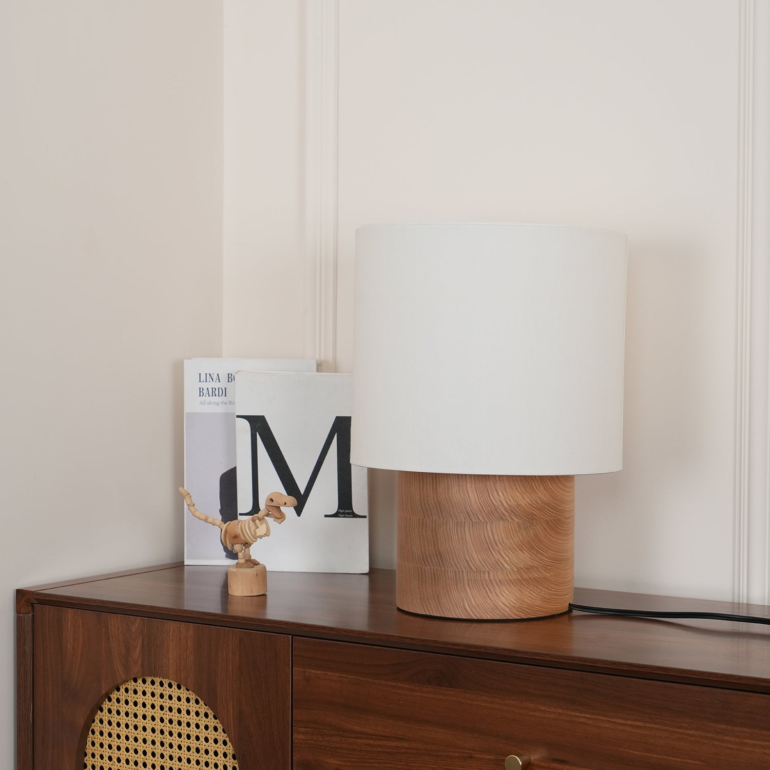 Alvira Minialist Wood Table Lamp-Neutral Decor