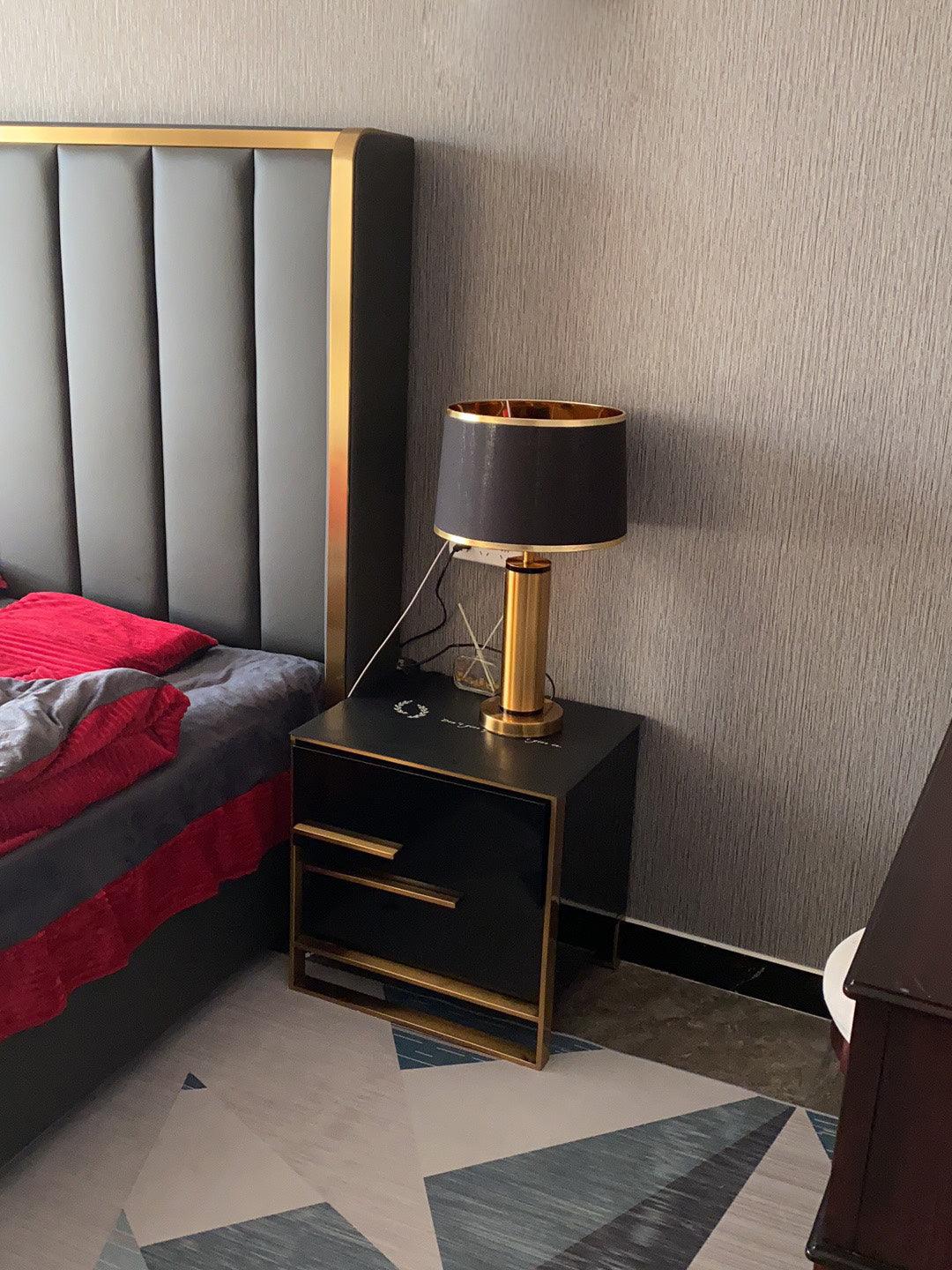 Cur Modern Table Lamp-Neutral Decor