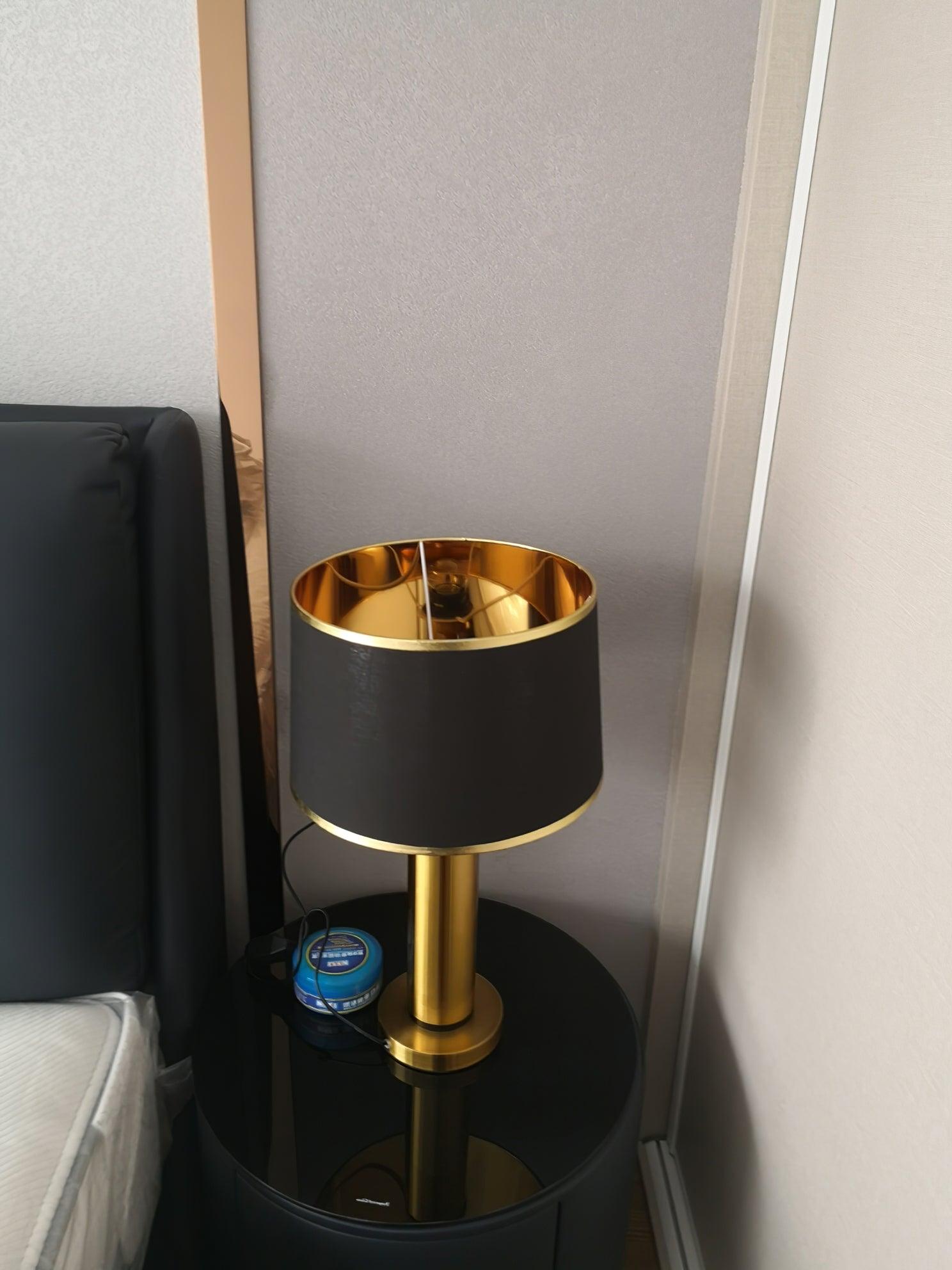 Cur Modern Table Lamp-Neutral Decor