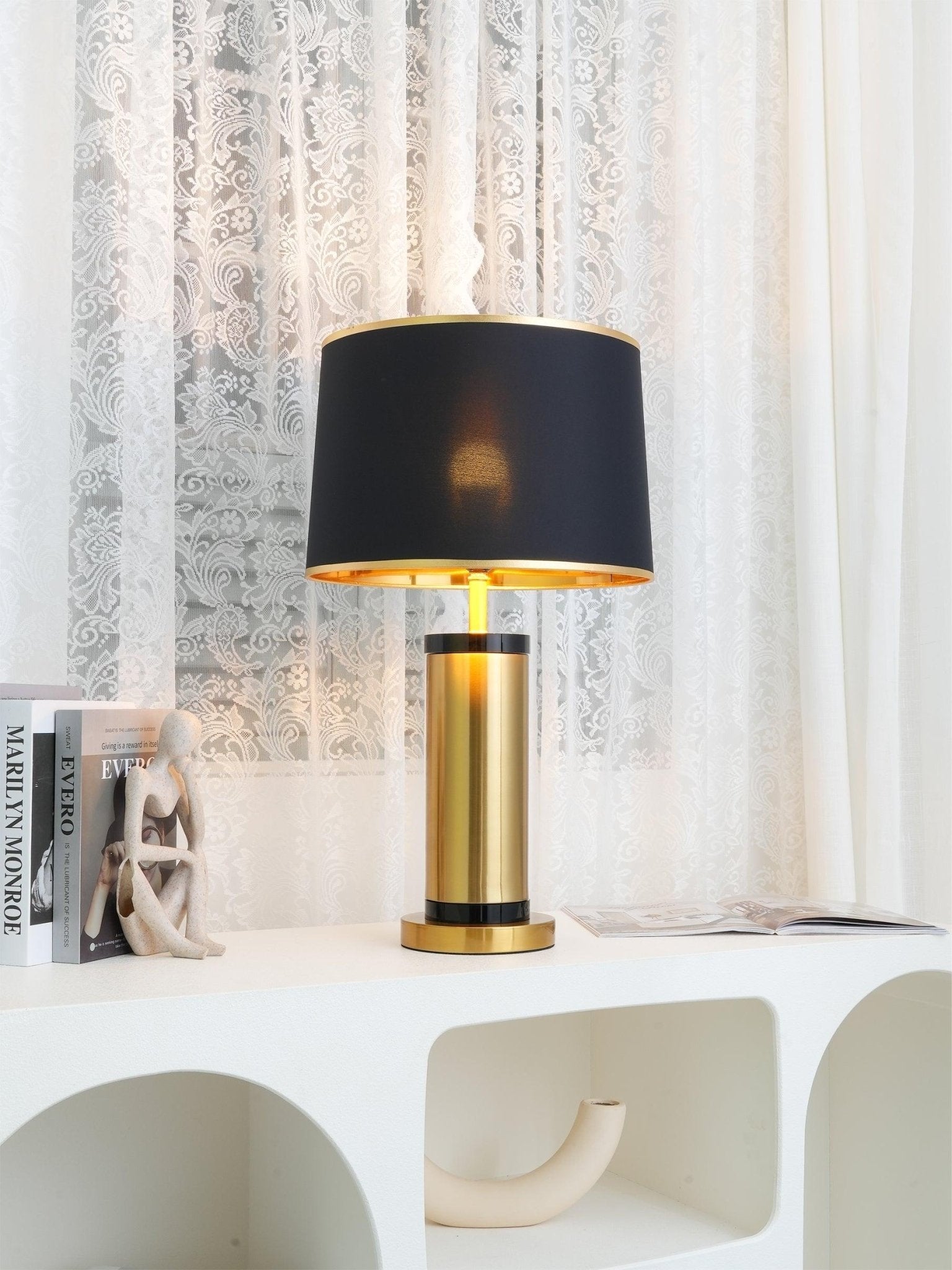 Cur Modern Table Lamp-Neutral Decor