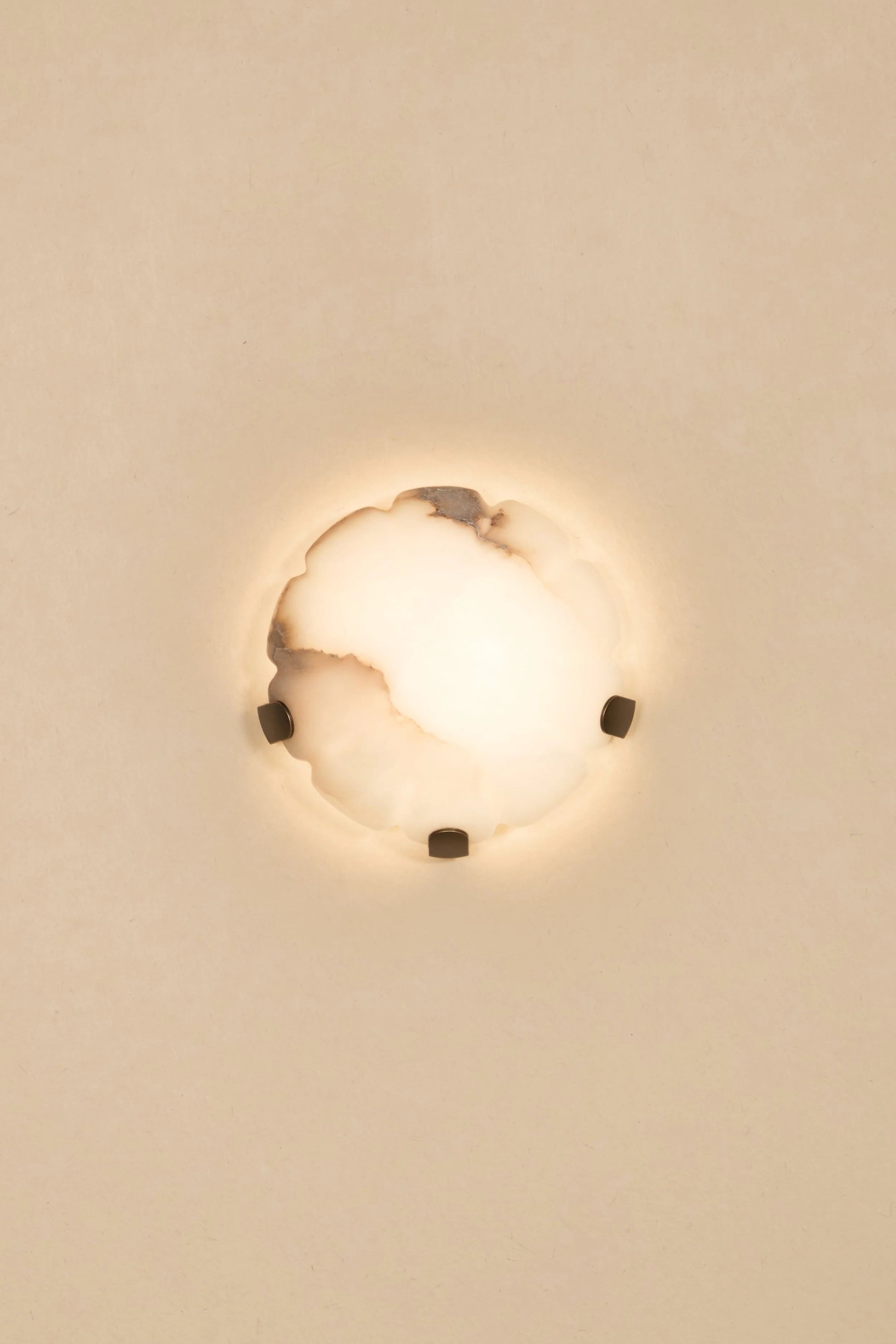 Product dimensions diagram for the Jellyfish Alabaster Wall Lamp.