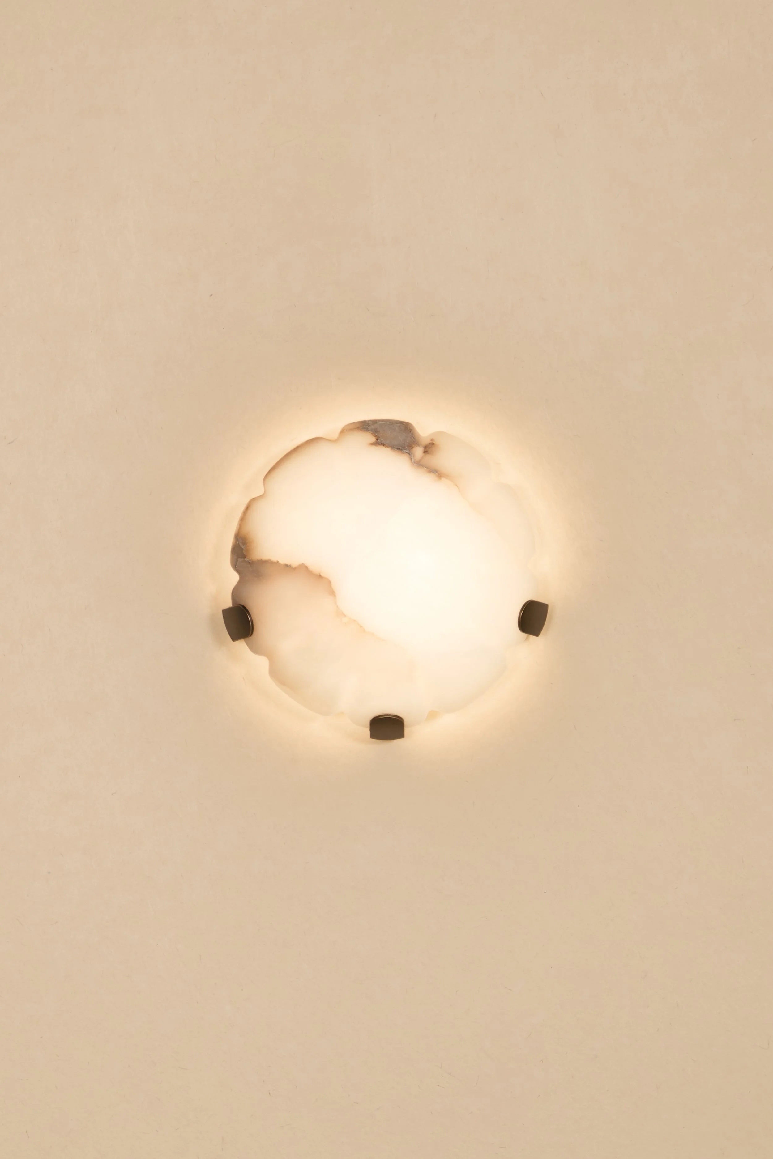 Product dimensions diagram for the Jellyfish Alabaster Wall Lamp.
