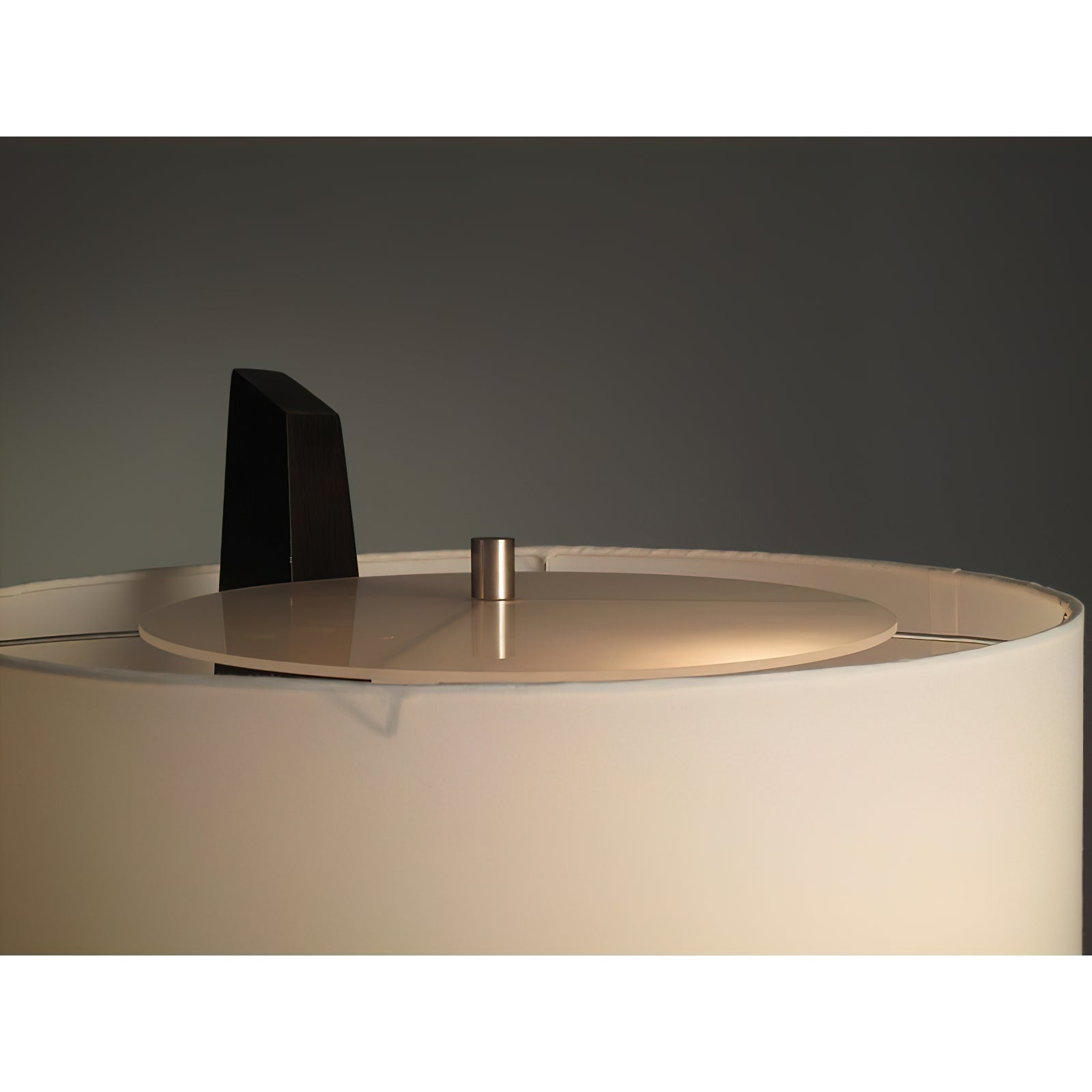 Luna Obelisk Table Lamp