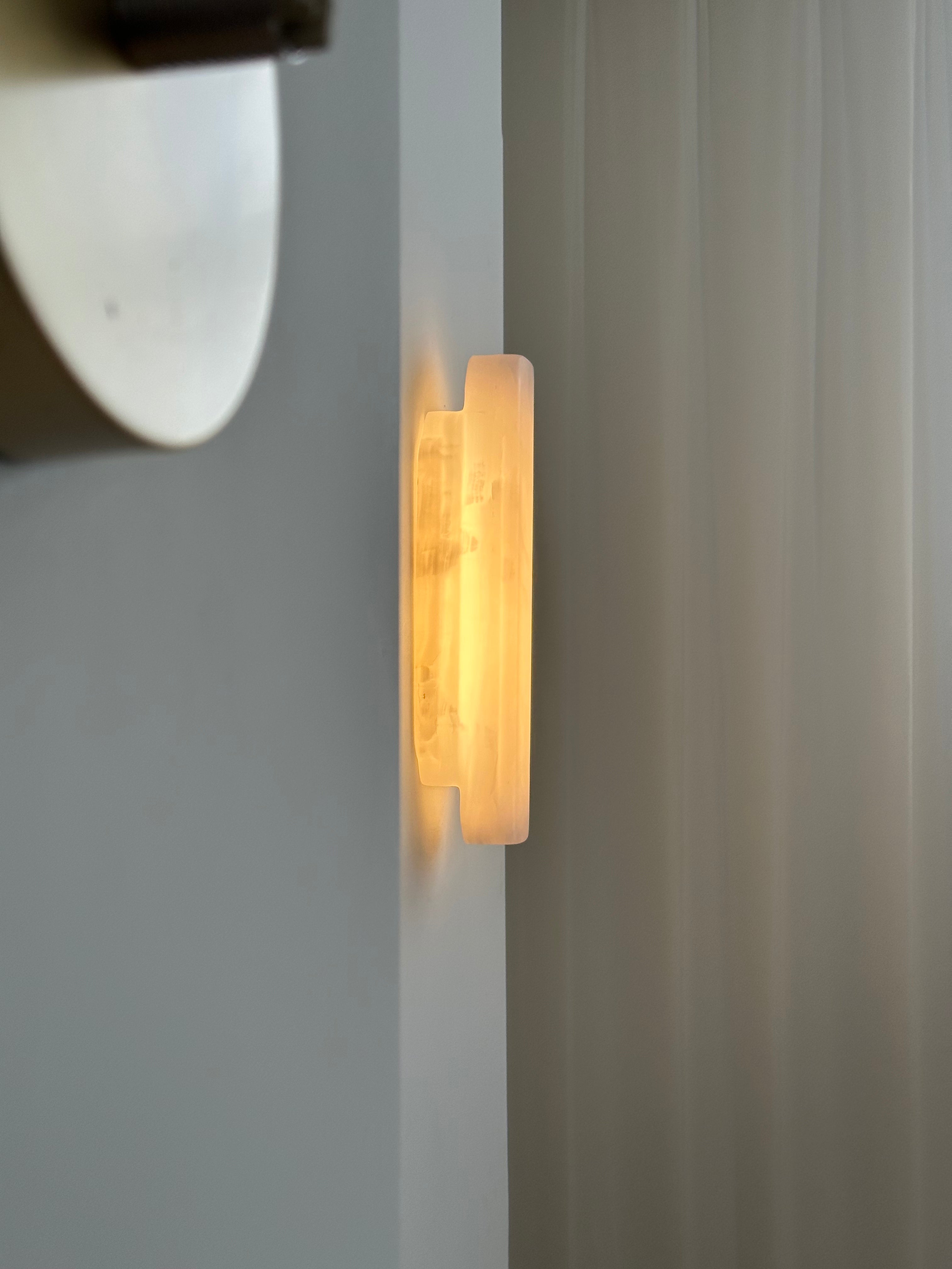 Eurcara Wall Lamp