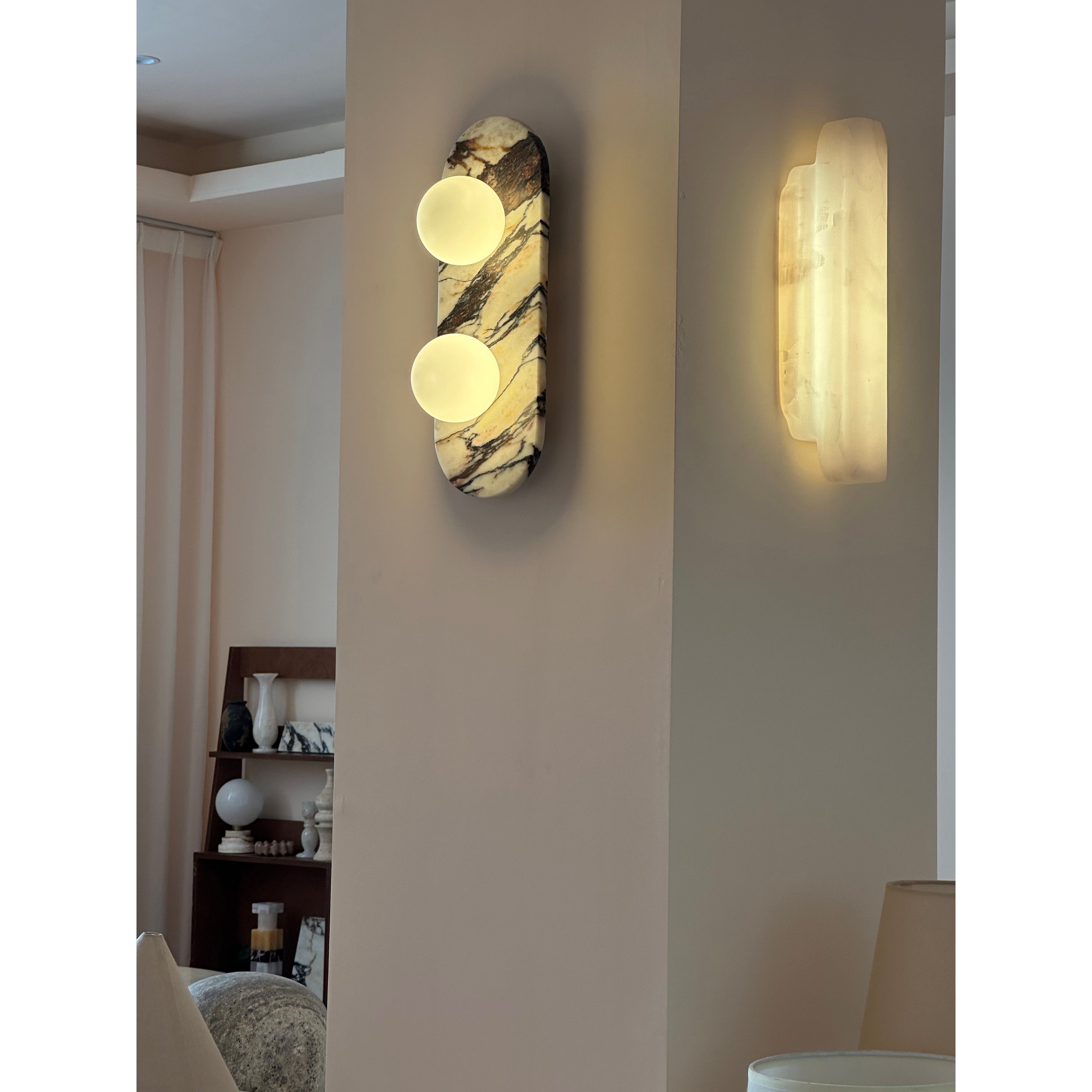 Alvuvyo Elegance Modern Marble Wall Lamp