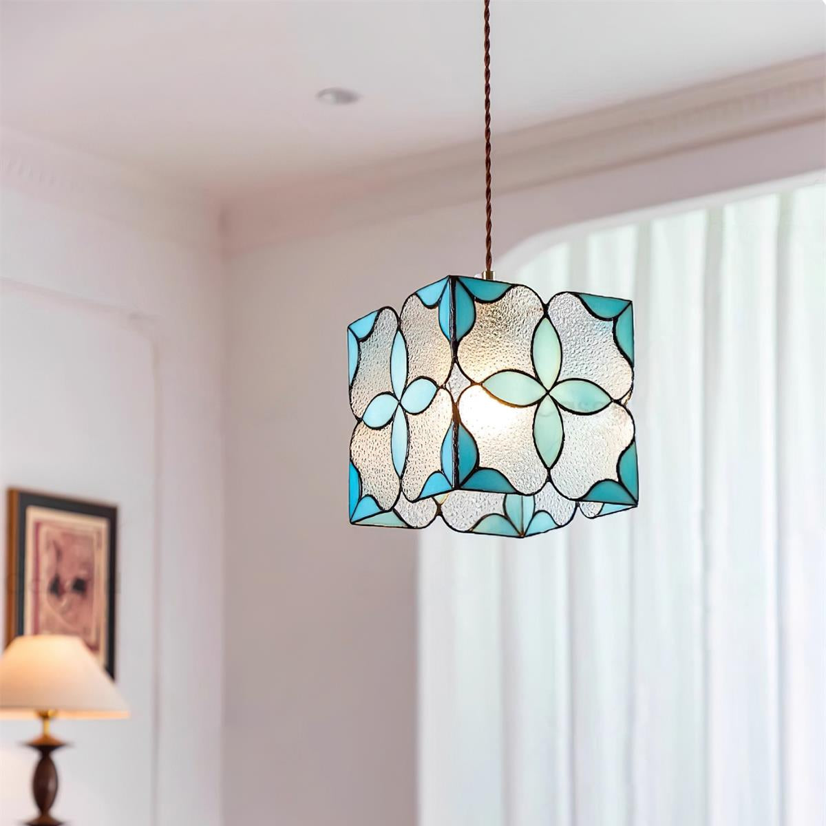 Glyna Tiffany Pendant Light
