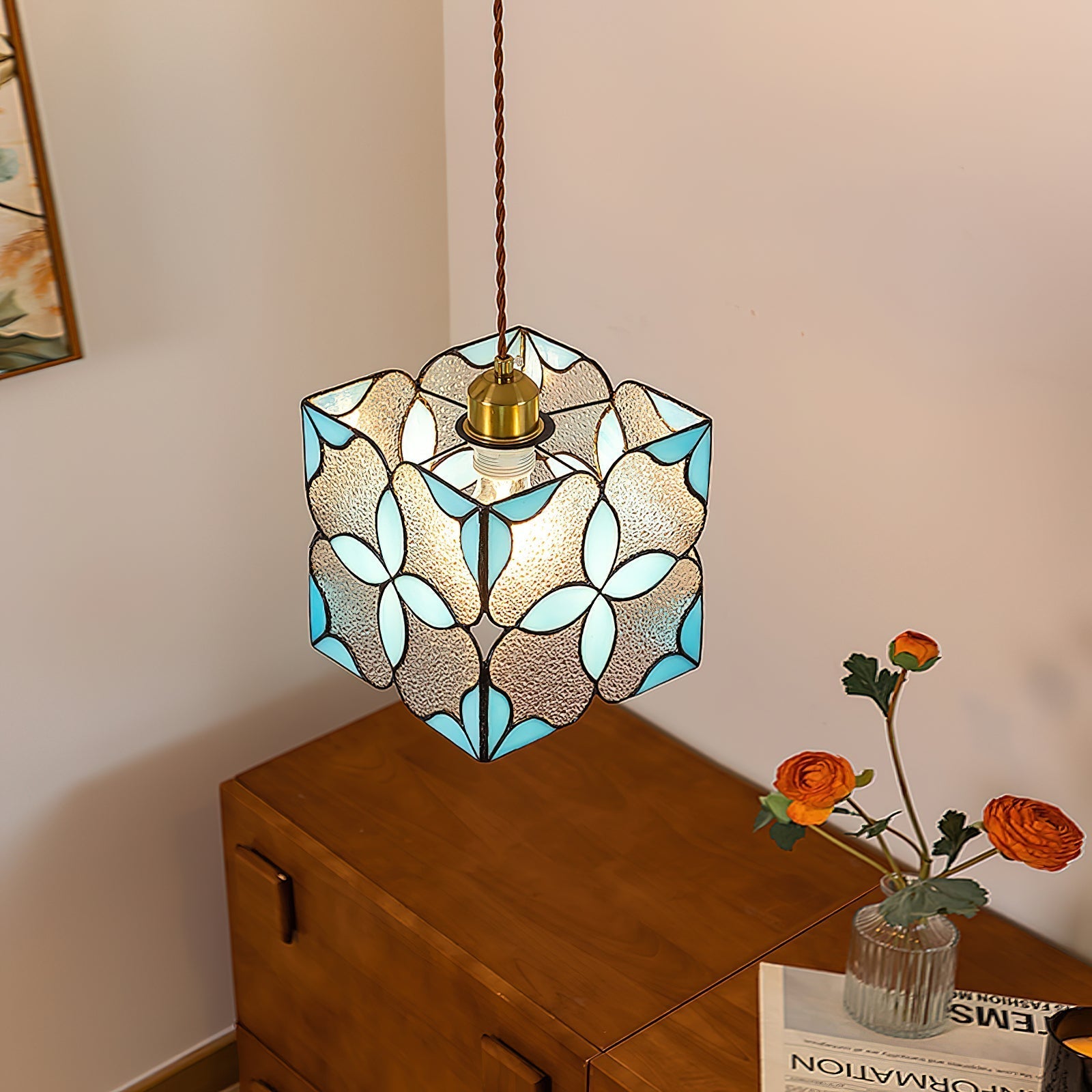 Glyna Tiffany Pendant Light