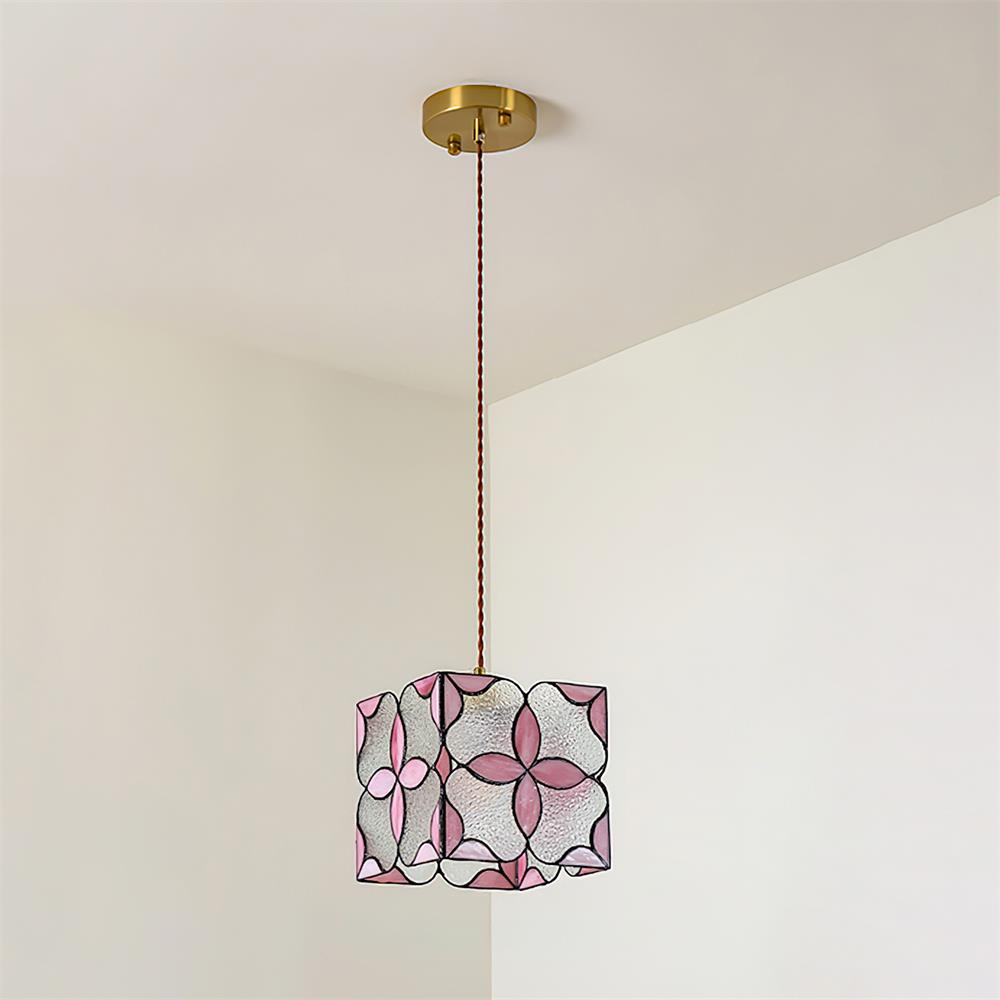 Glyna Tiffany Pendant Light