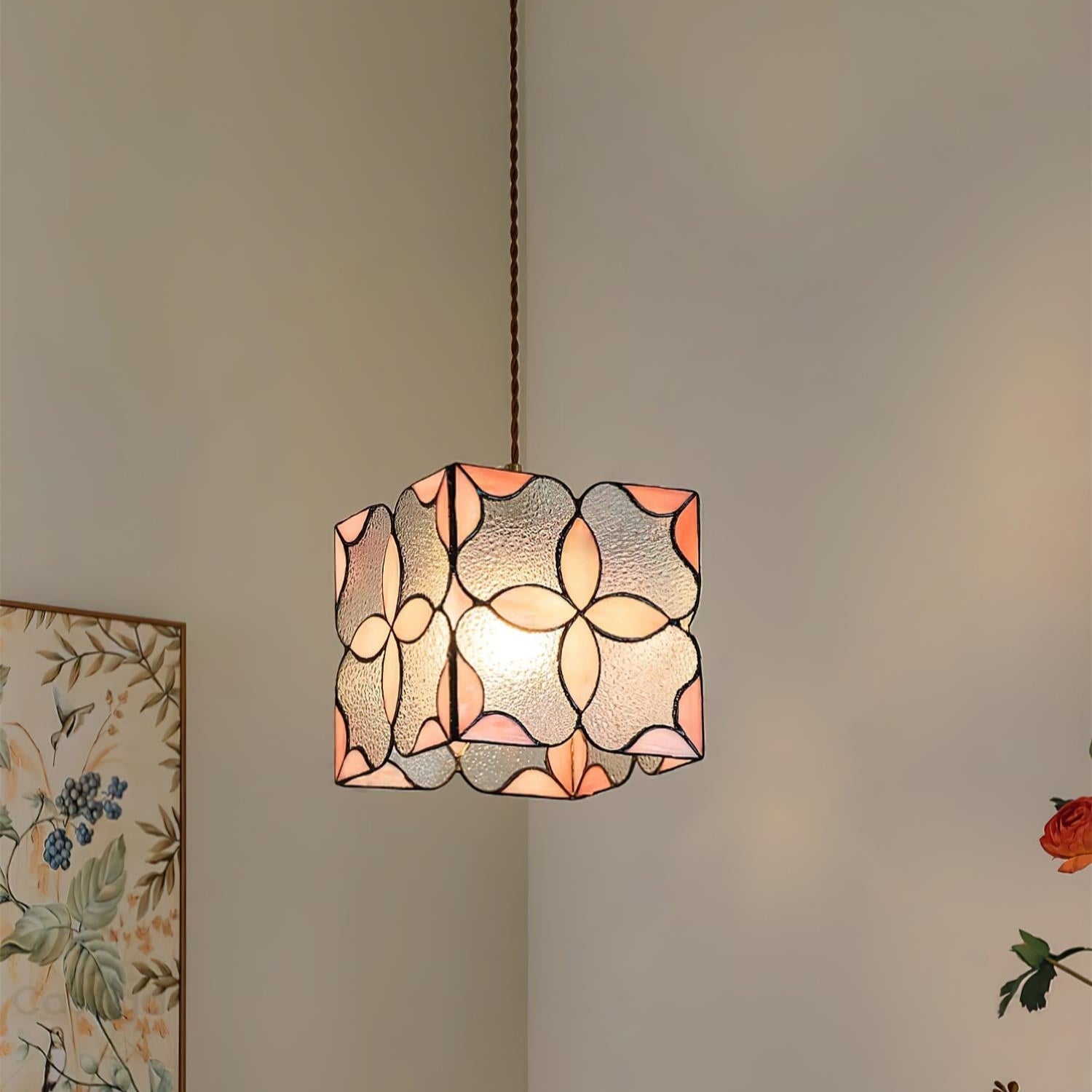 Glyna Tiffany Pendant Light
