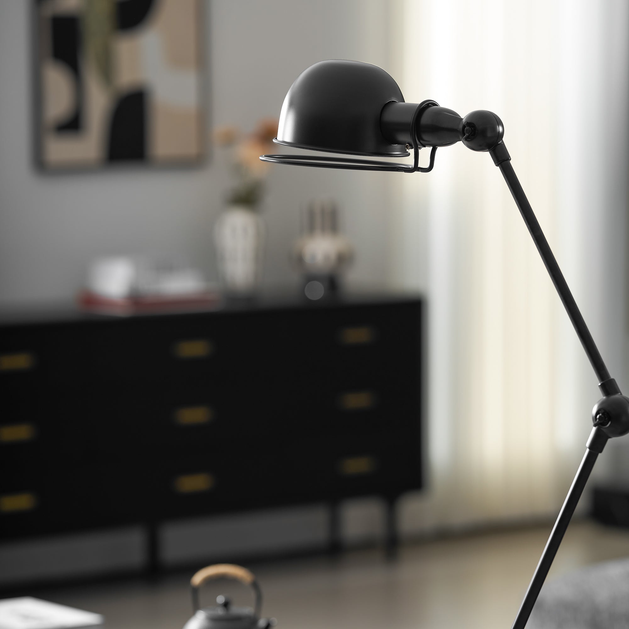 Axel Floor Lamp