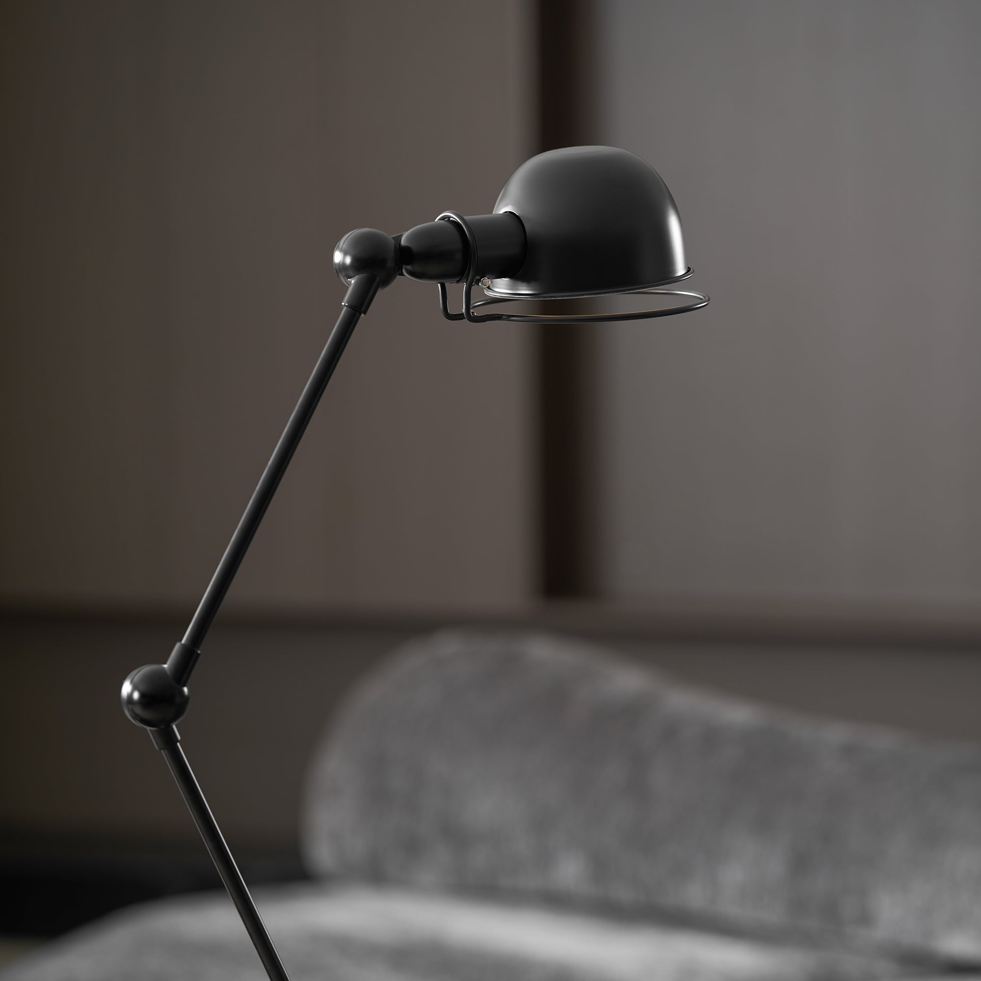Axel Floor Lamp