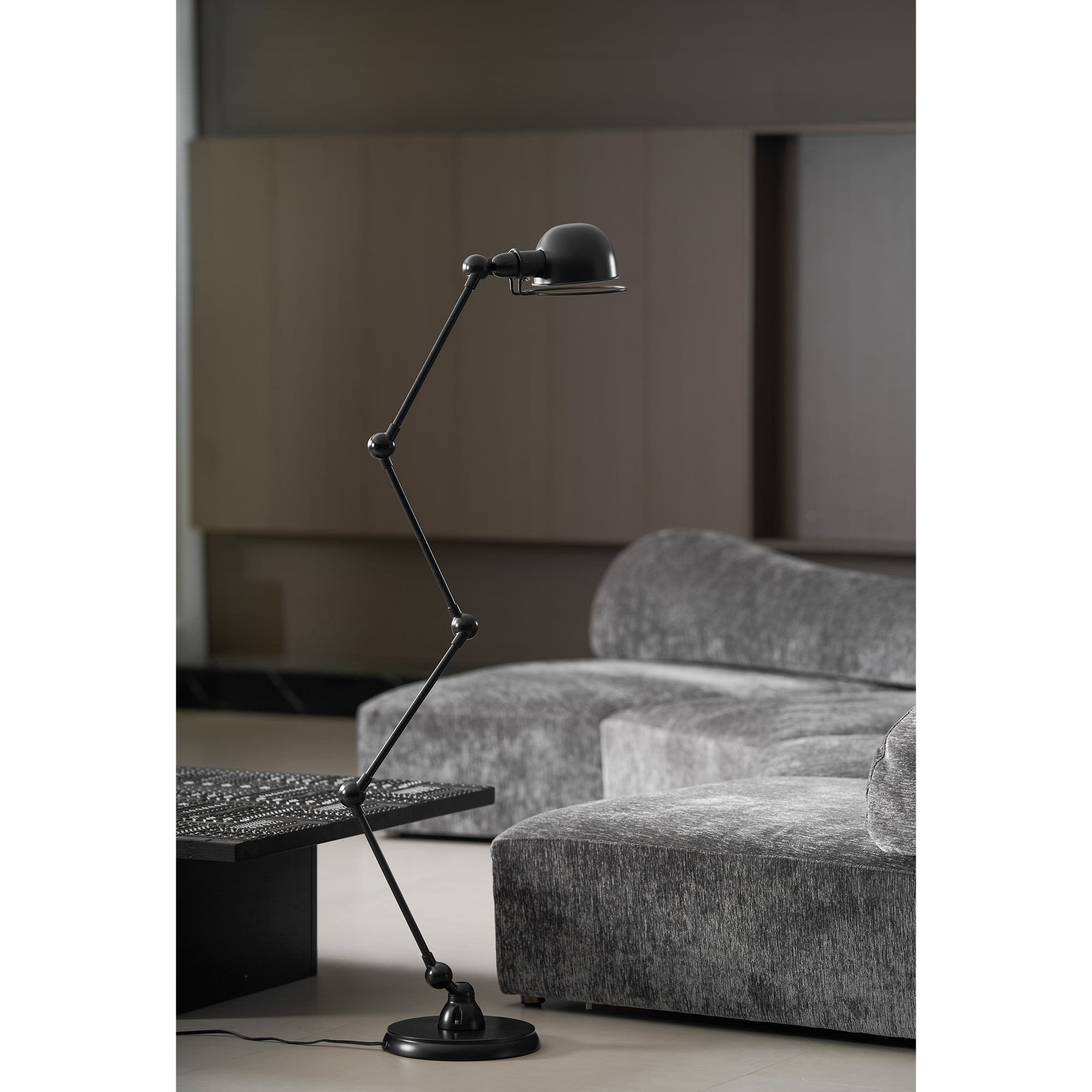 Axel Floor Lamp