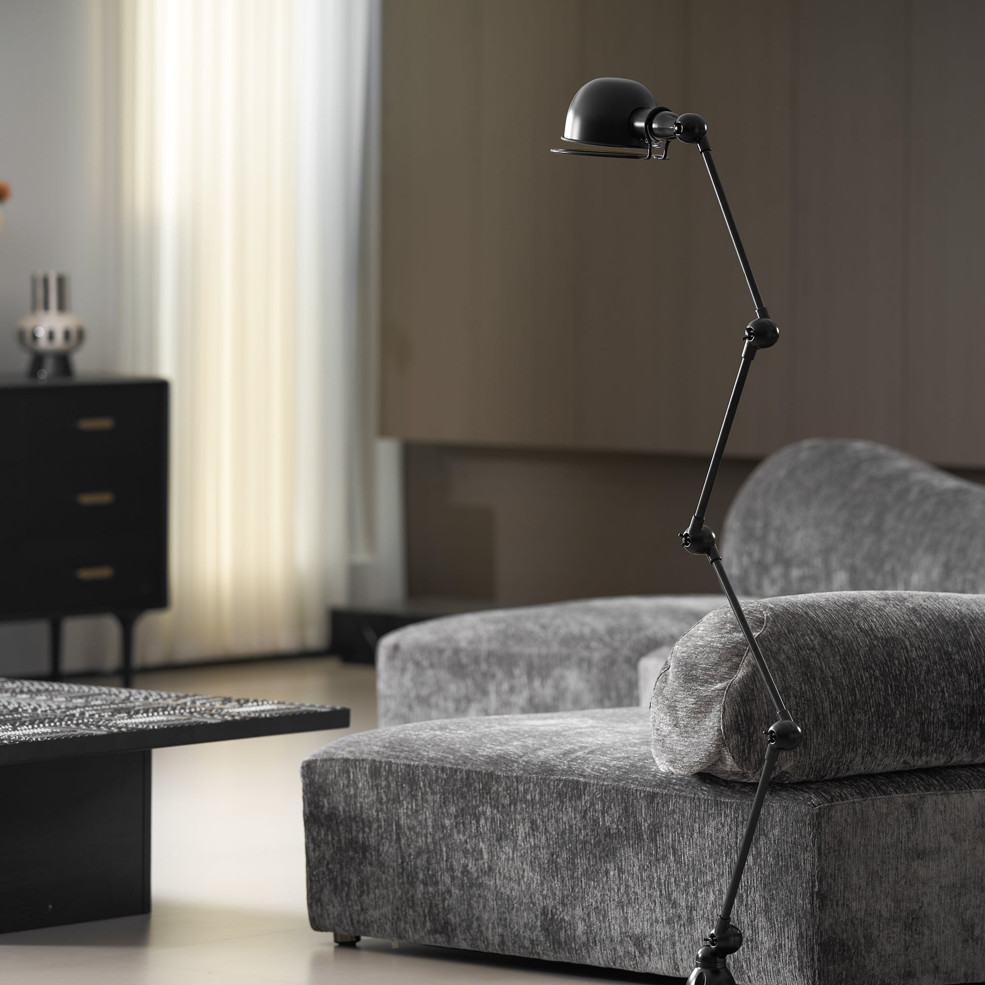 Axel Floor Lamp