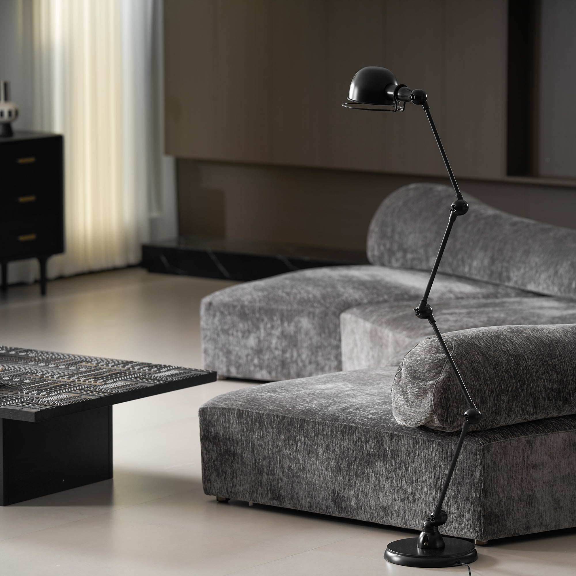 Axel Floor Lamp