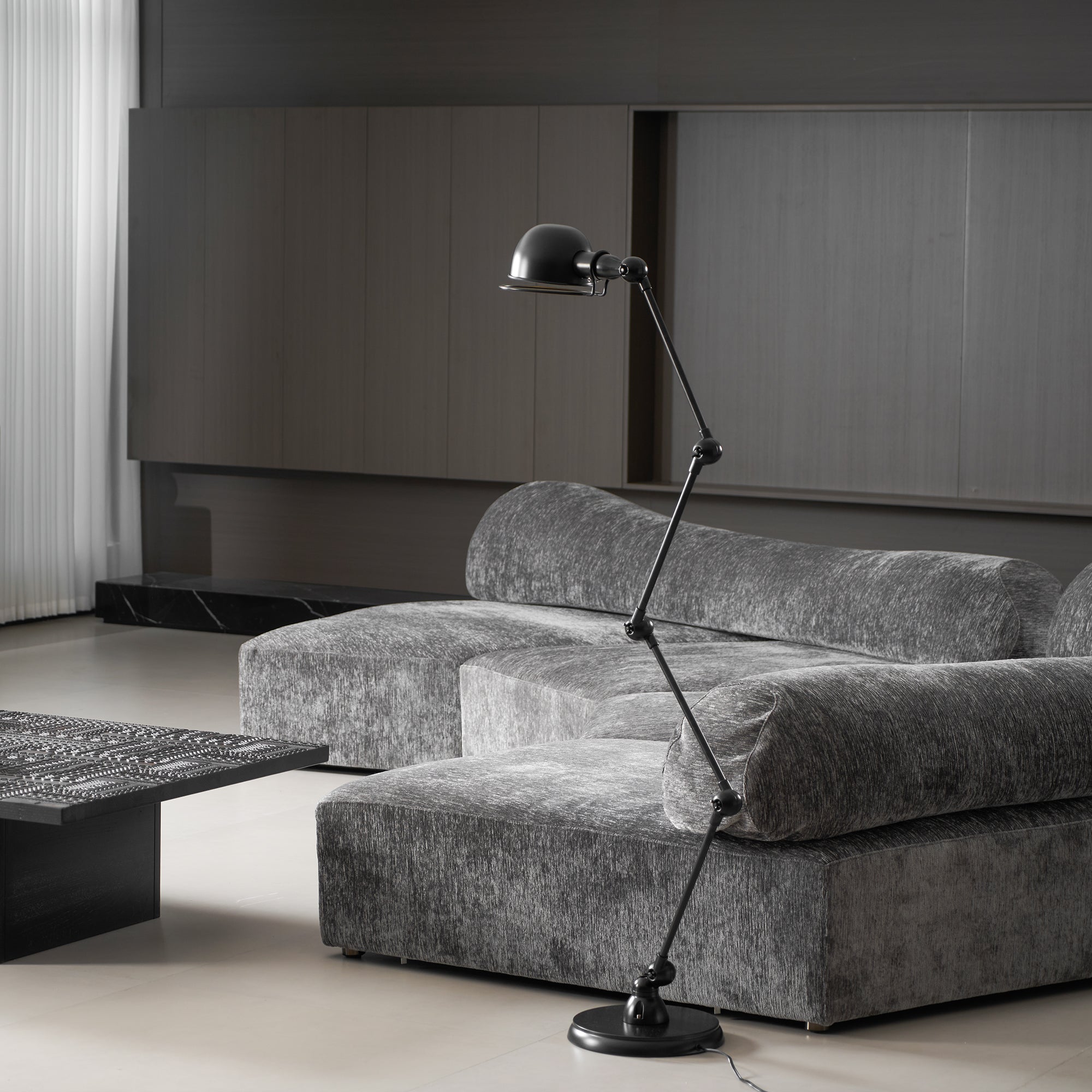 Axel Floor Lamp