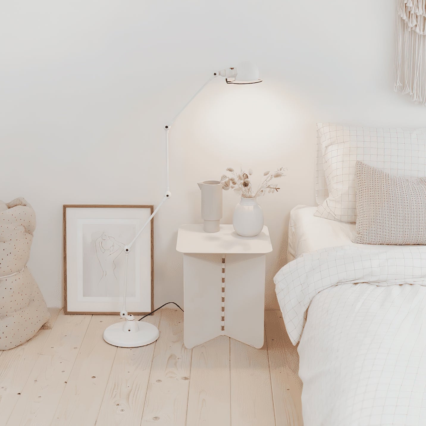Axel Floor Lamp