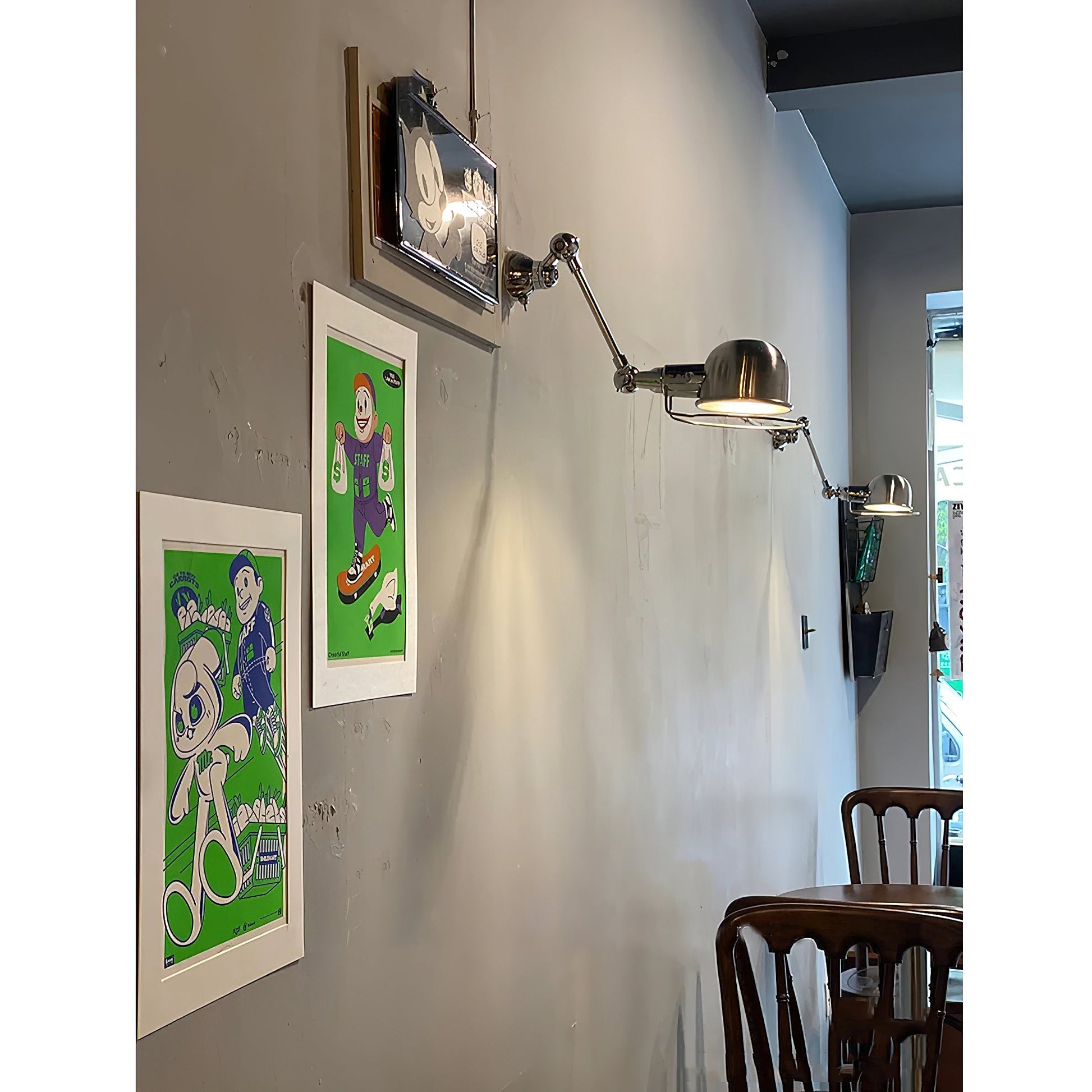 The wall lamp shown in its largest size configuration.