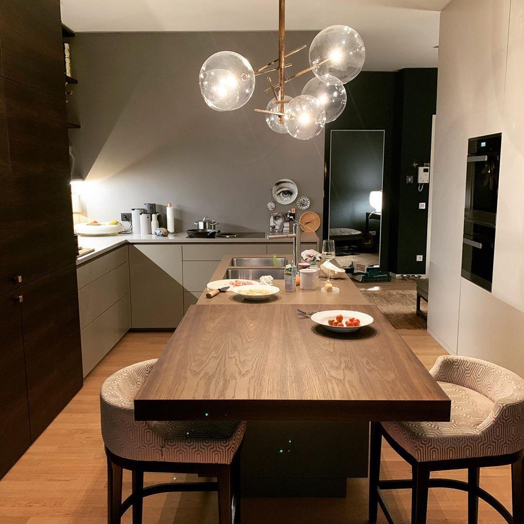 Aveno Chandelier LED Clear Crystal-Neutral Decor