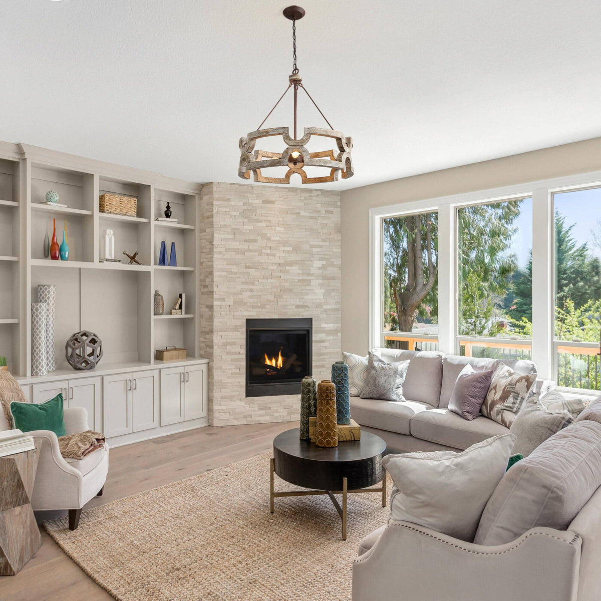 Victoria Chandeliers - Neutralighting
