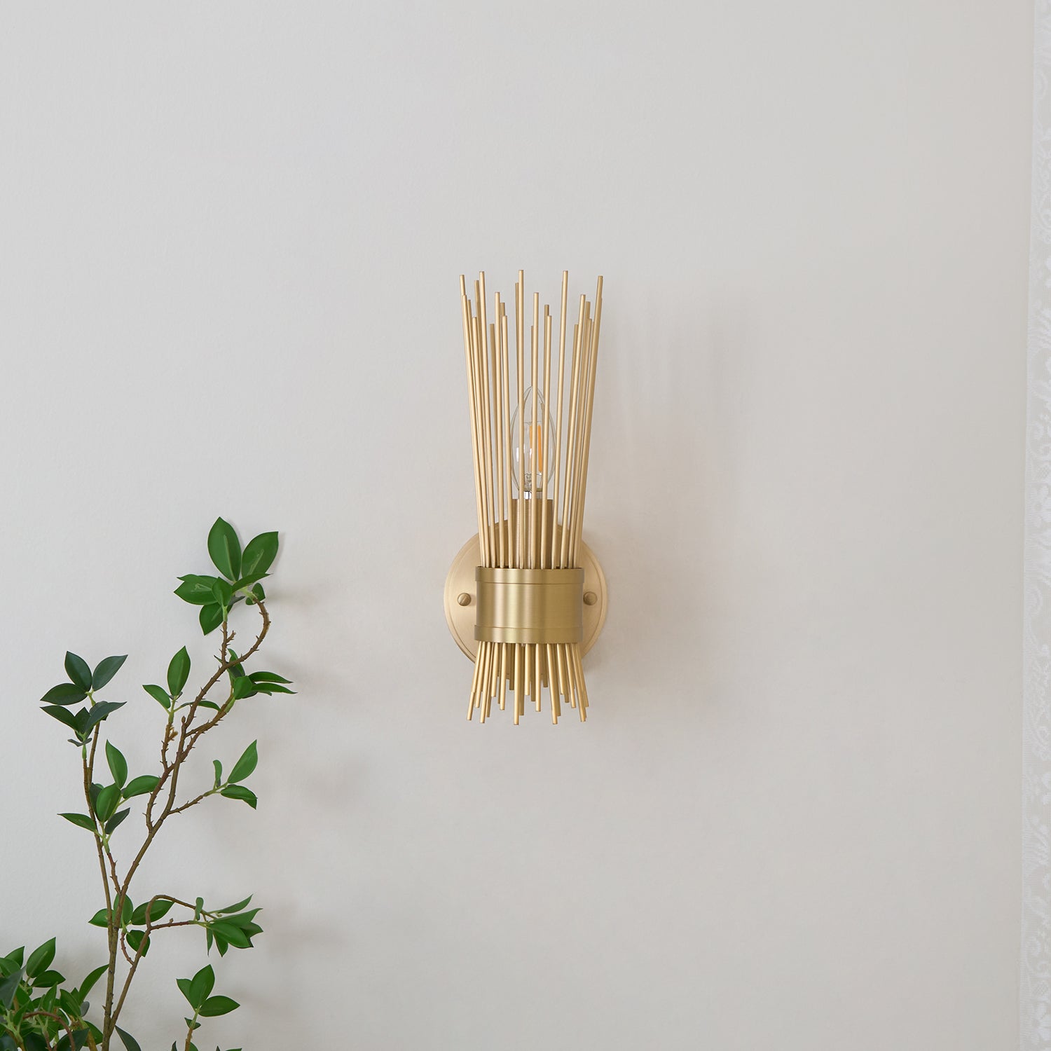 Thresher Postmodern Luxury Candle Brass Wall Light-Neutral Decor