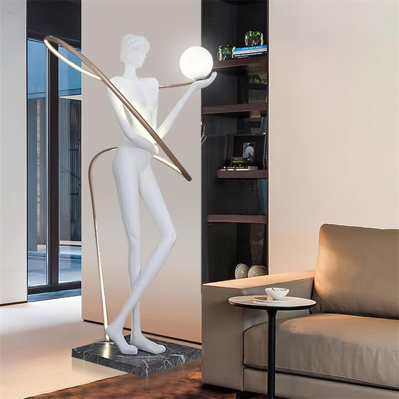 Dess Floor Lamp