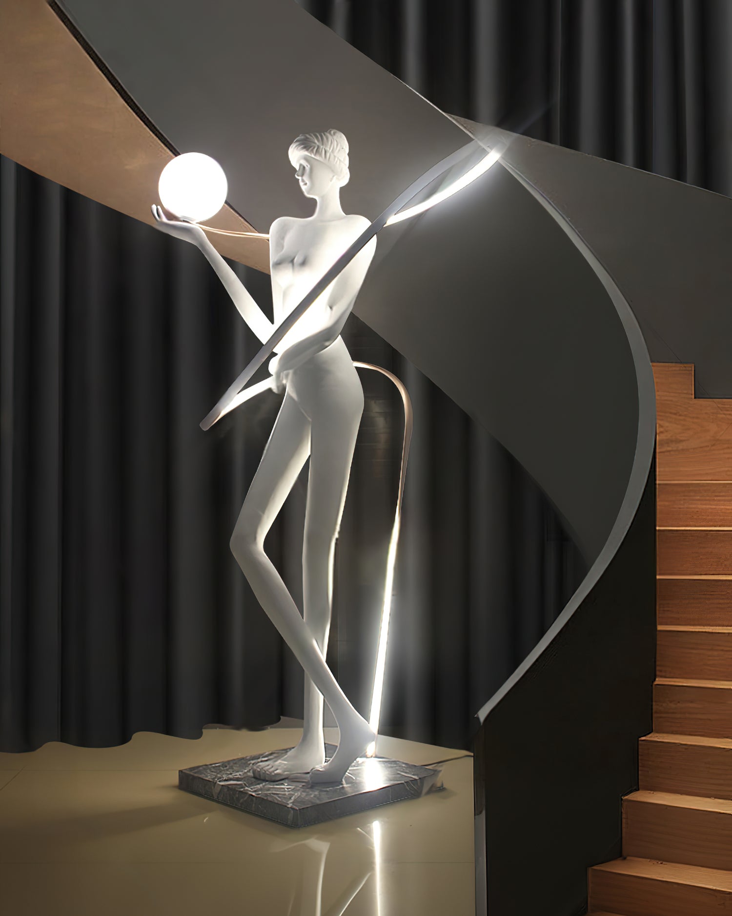 Dess Floor Lamp