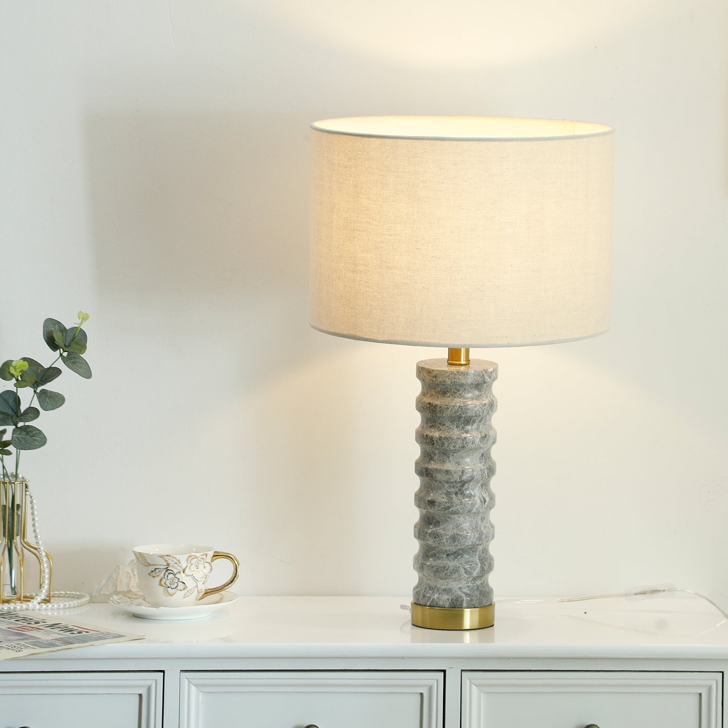 Waylon Modern Marble Table Lamp-Neutral Decor