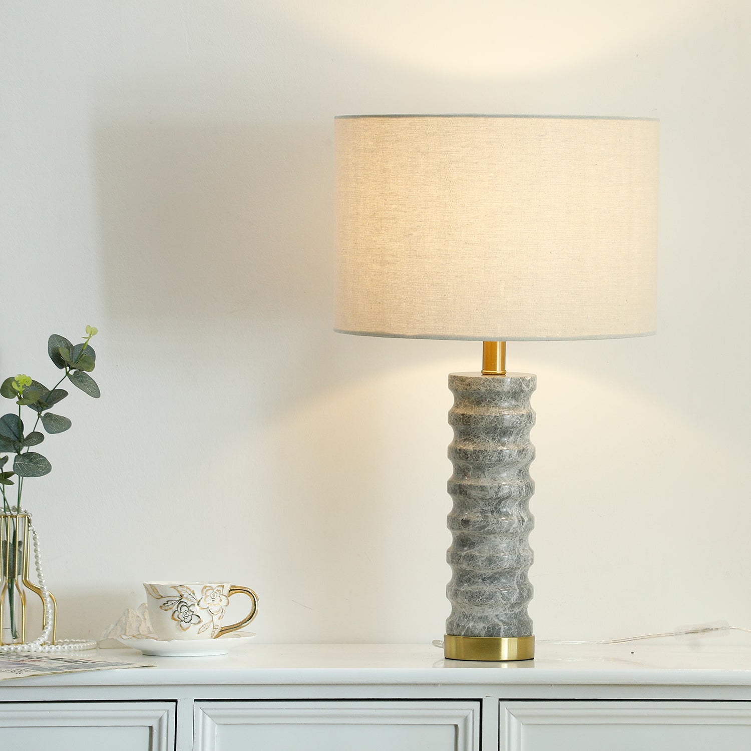 Waylon Modern Marble Table Lamp-Neutral Decor