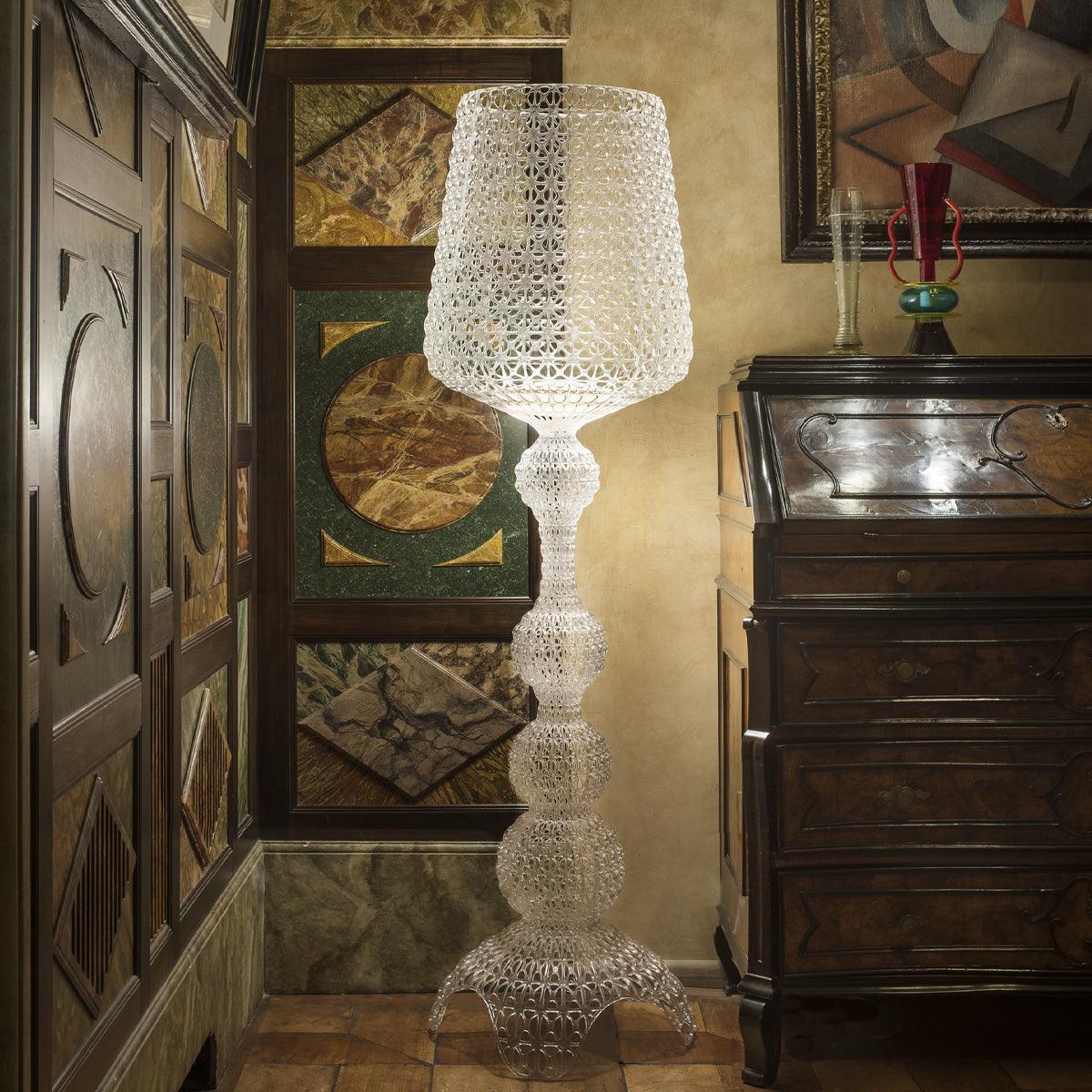 Brook Vintage Floor Lamp-Neutral Decor