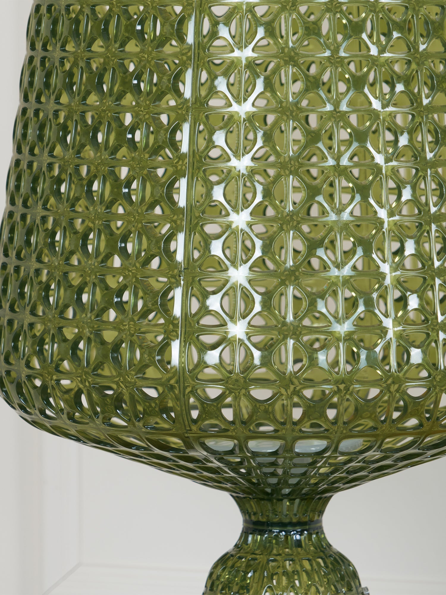 Brook Vintage Floor Lamp-Neutral Decor