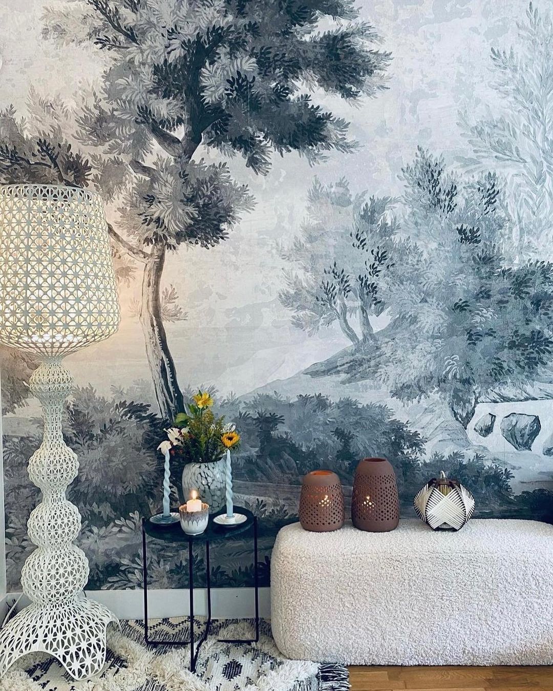 Brook Vintage Floor Lamp-Neutral Decor