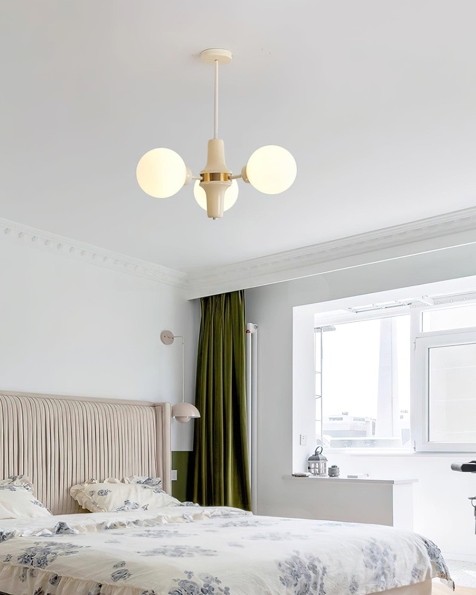 Mila Chandelier