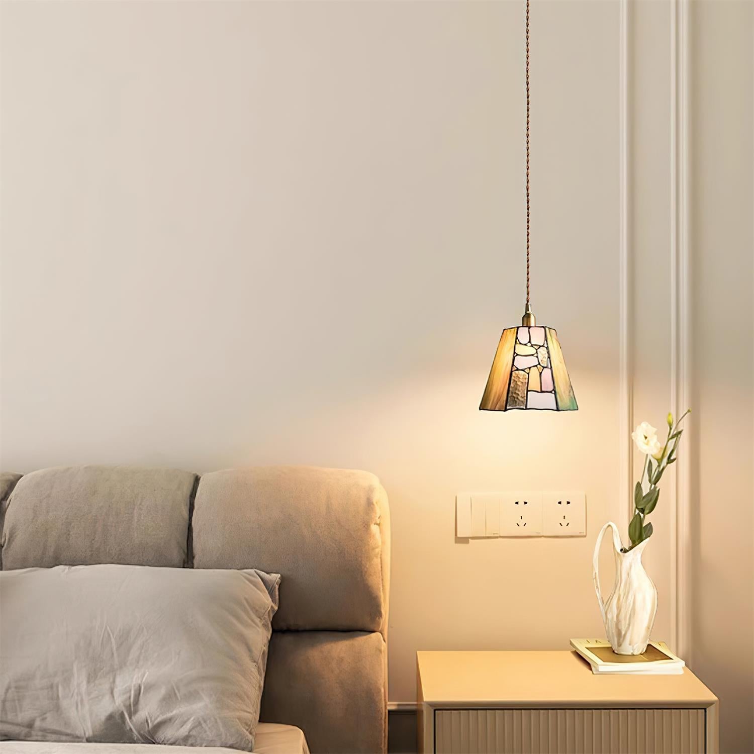 Fira Tiffany-Style Stained Glass Pendant Light-Neutral Decor