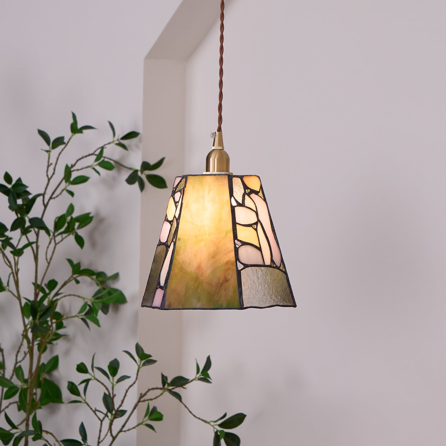 Fira Tiffany-Style Stained Glass Pendant Light-Neutral Decor