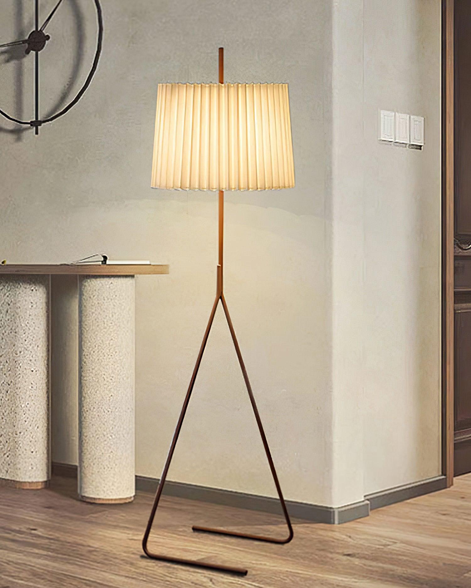 Kalmar Floor Lamp