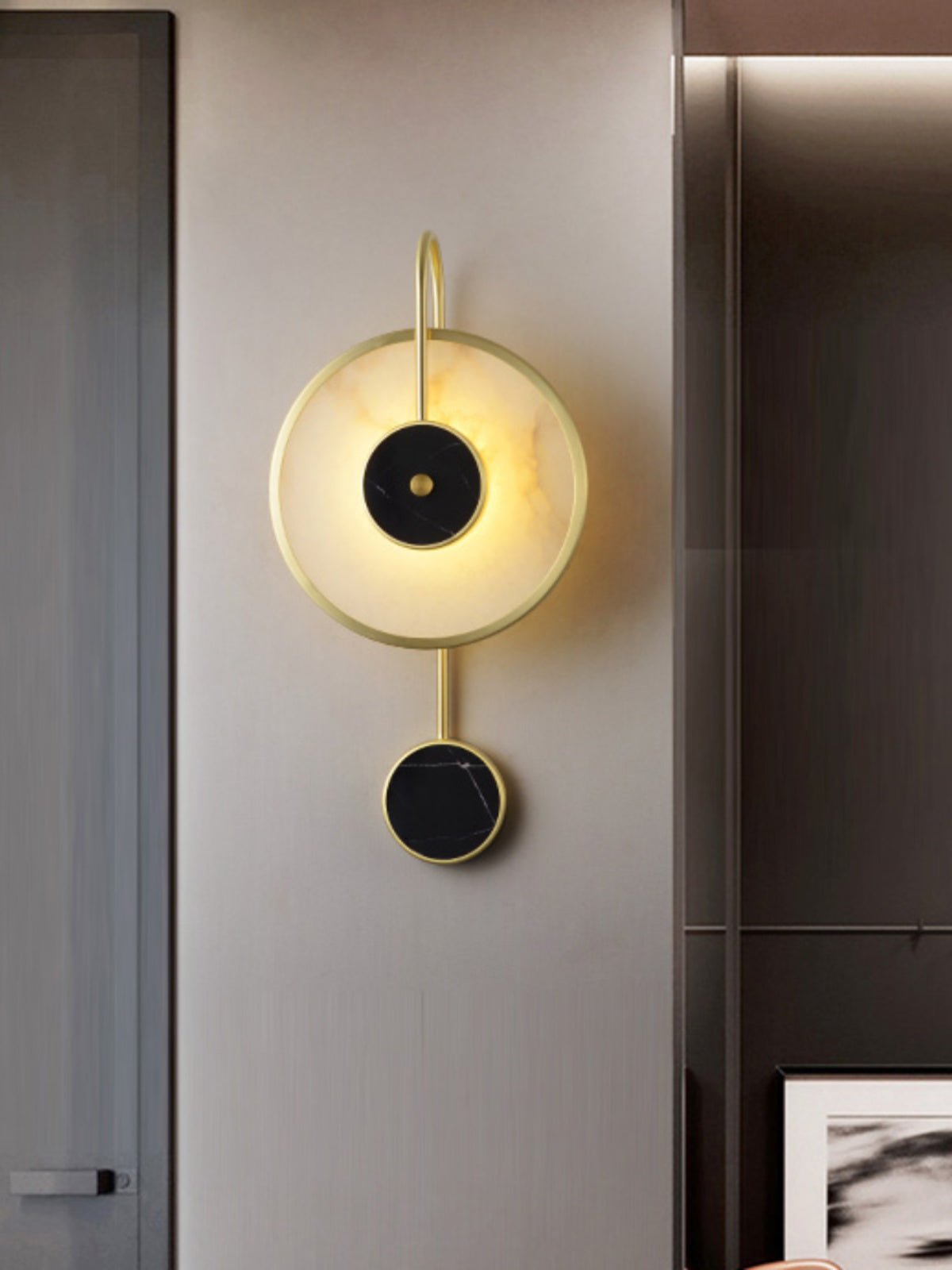 Merdin Alabaster Wall Light-Neutral Decor