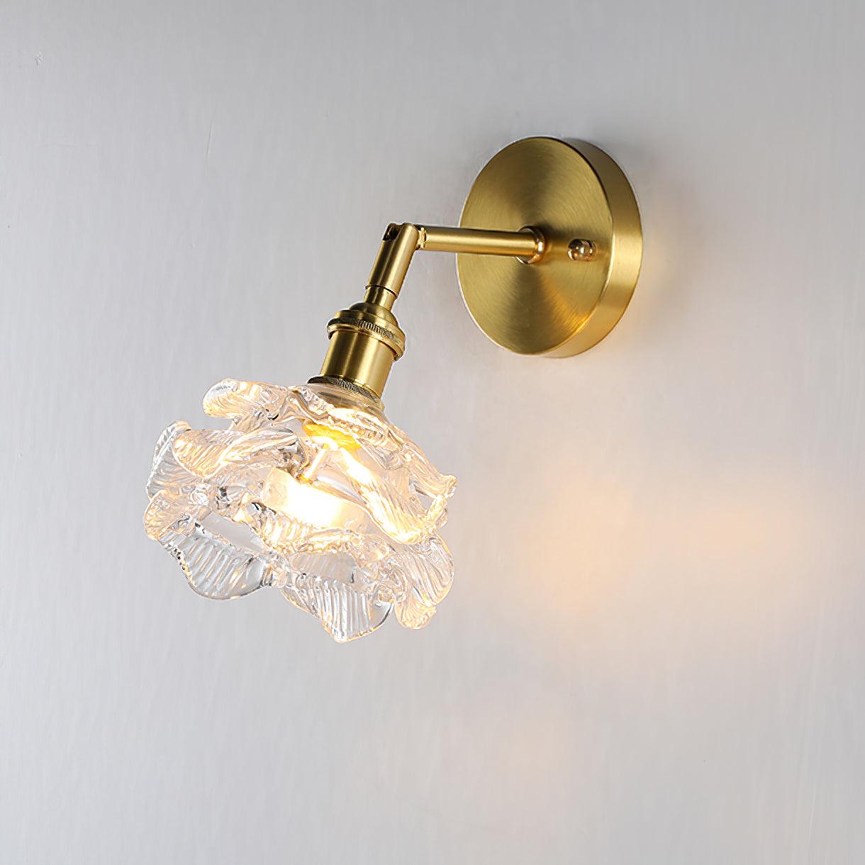 Petal Vintage Brass Wall Lamp-Neutral Decor