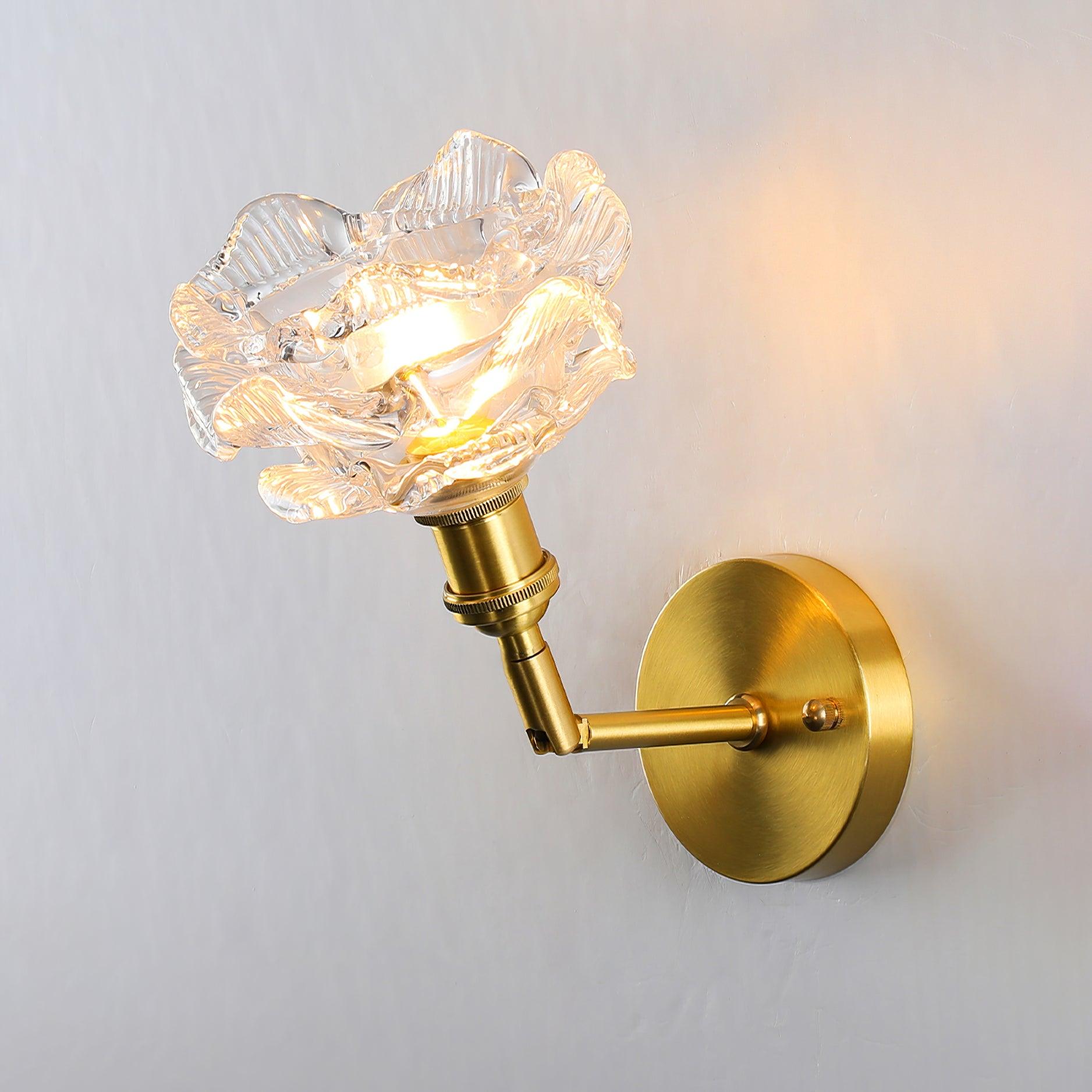 Petal Vintage Brass Wall Lamp-Neutral Decor
