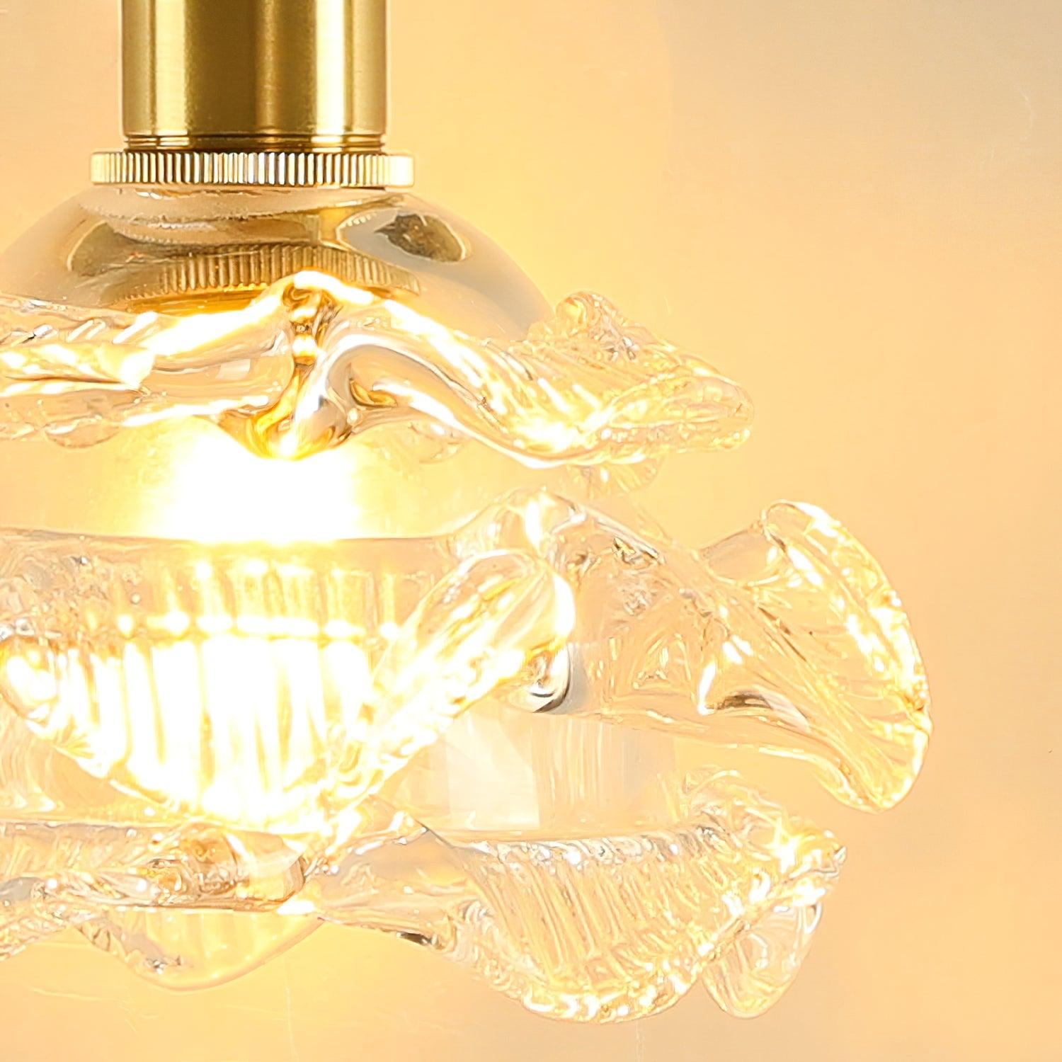 Petal Vintage Brass Wall Lamp-Neutral Decor