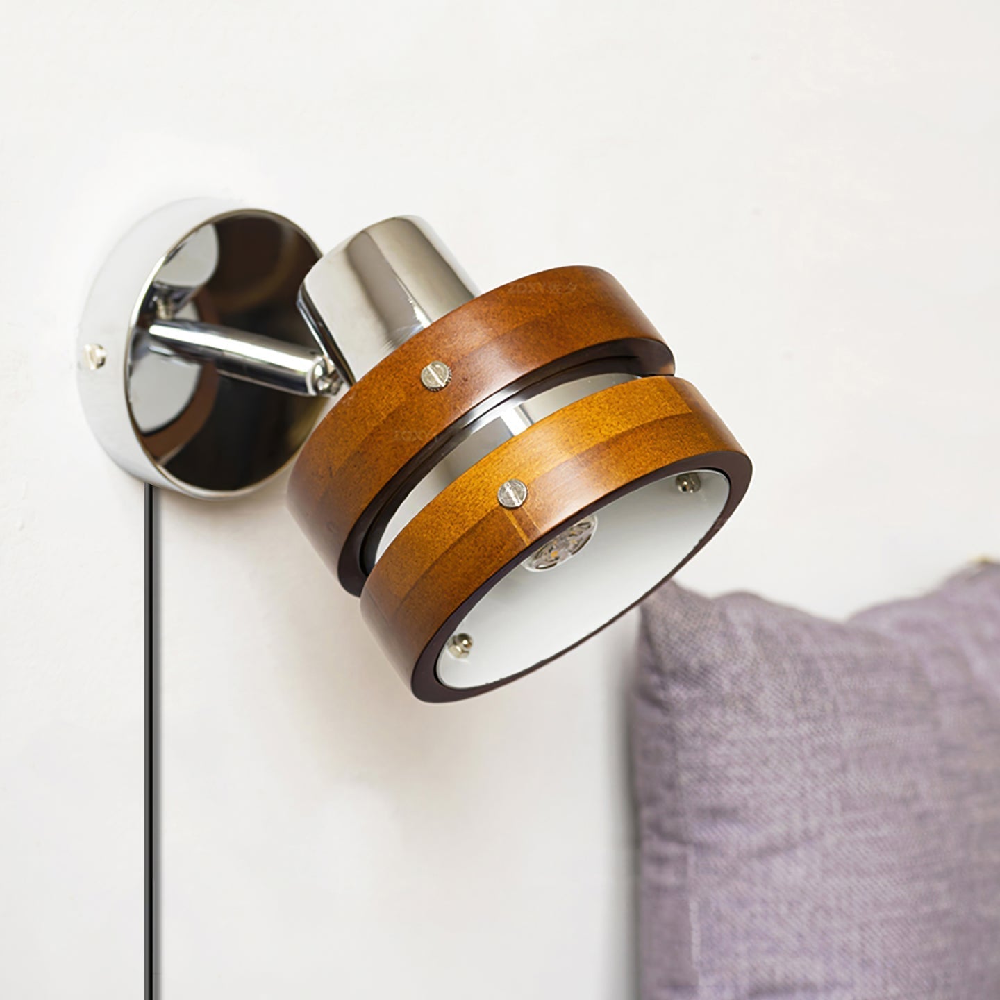 Nildes Wood Classic Wall Lamp-Neutral Decor