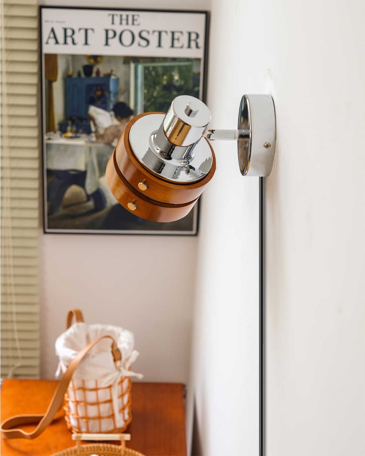 Nildes Wood Classic Wall Lamp-Neutral Decor
