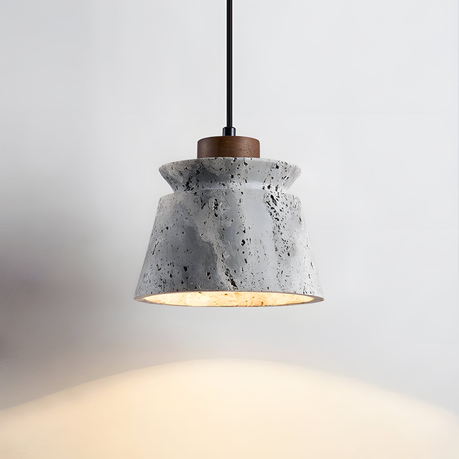 Atlas Pendant Lamp