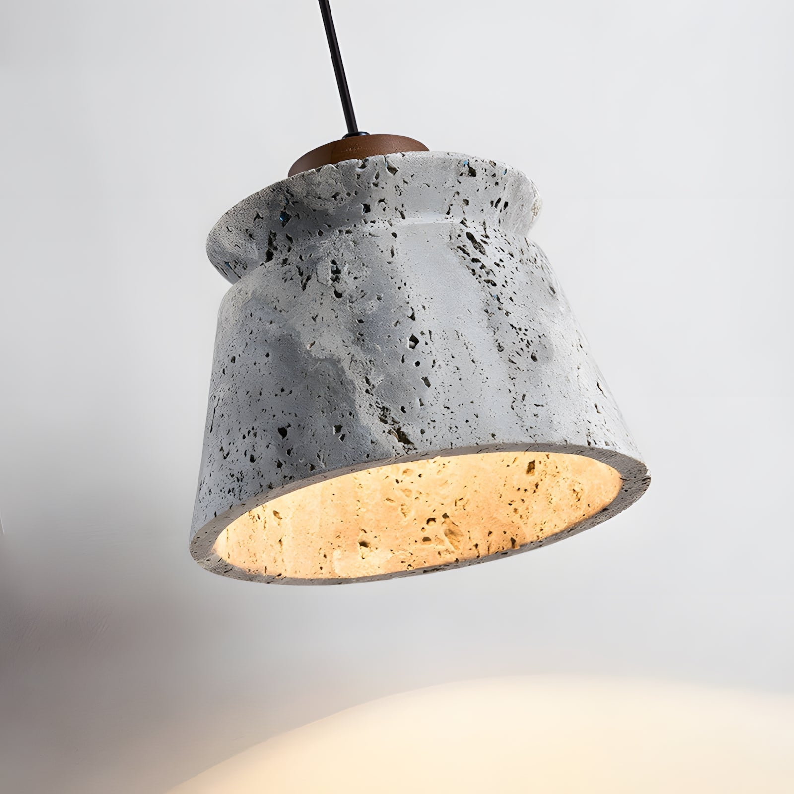 Atlas Pendant Lamp